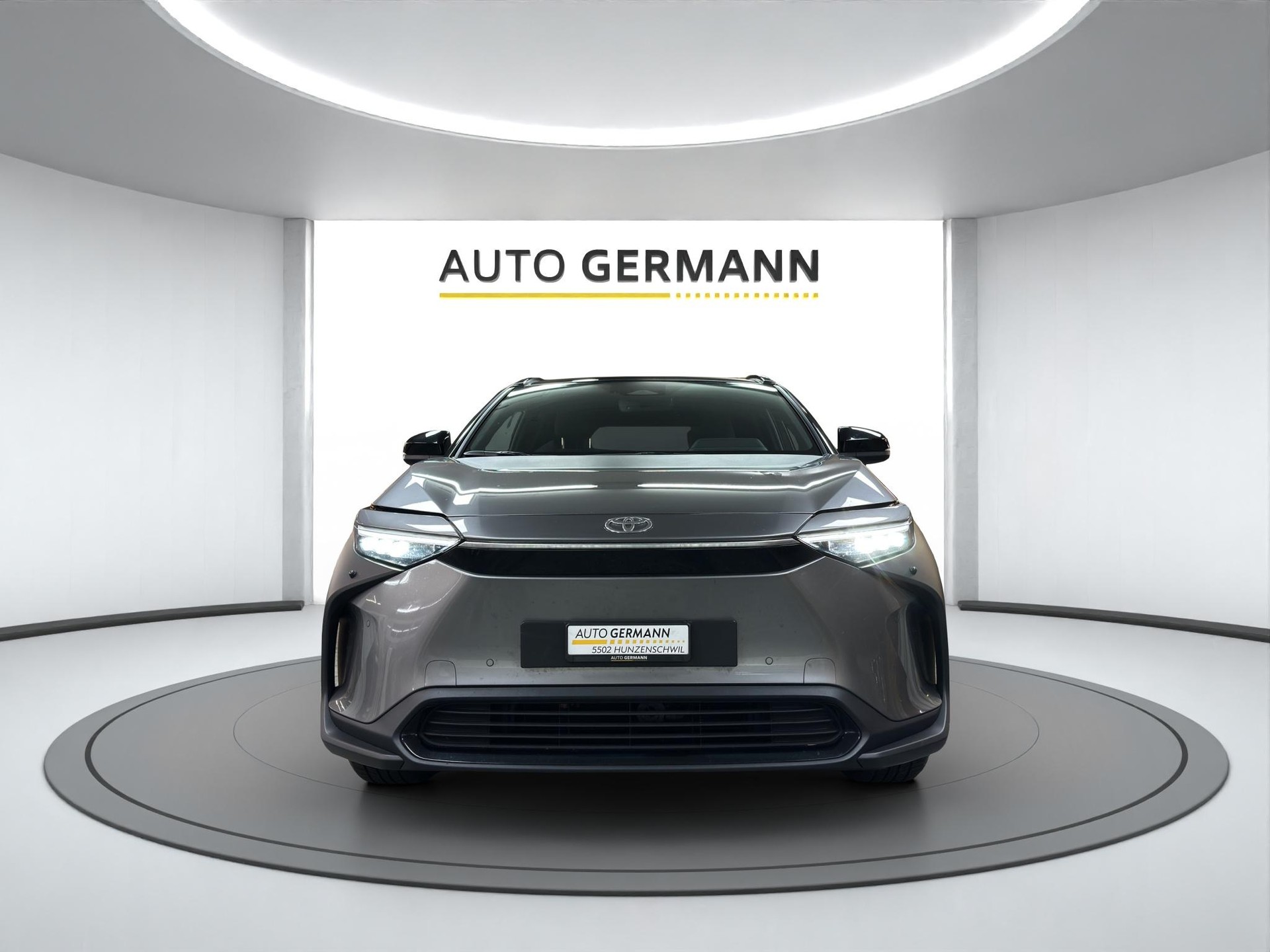 TOYOTA bZ4X Style 218PS 71.4kWh 11kW OBC 4x4-image-3