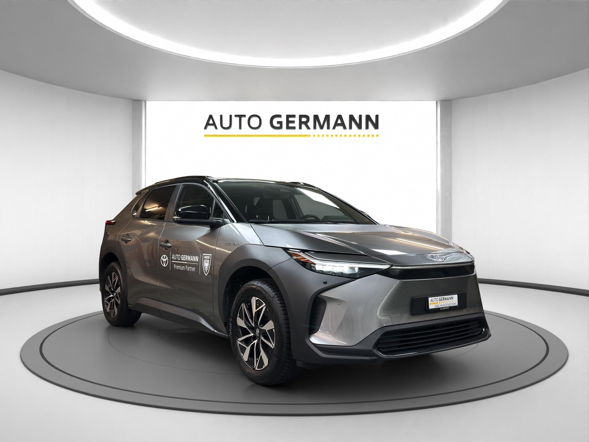 TOYOTA bZ4X Style 218PS 71.4kWh 11kW OBC 4x4-image-2