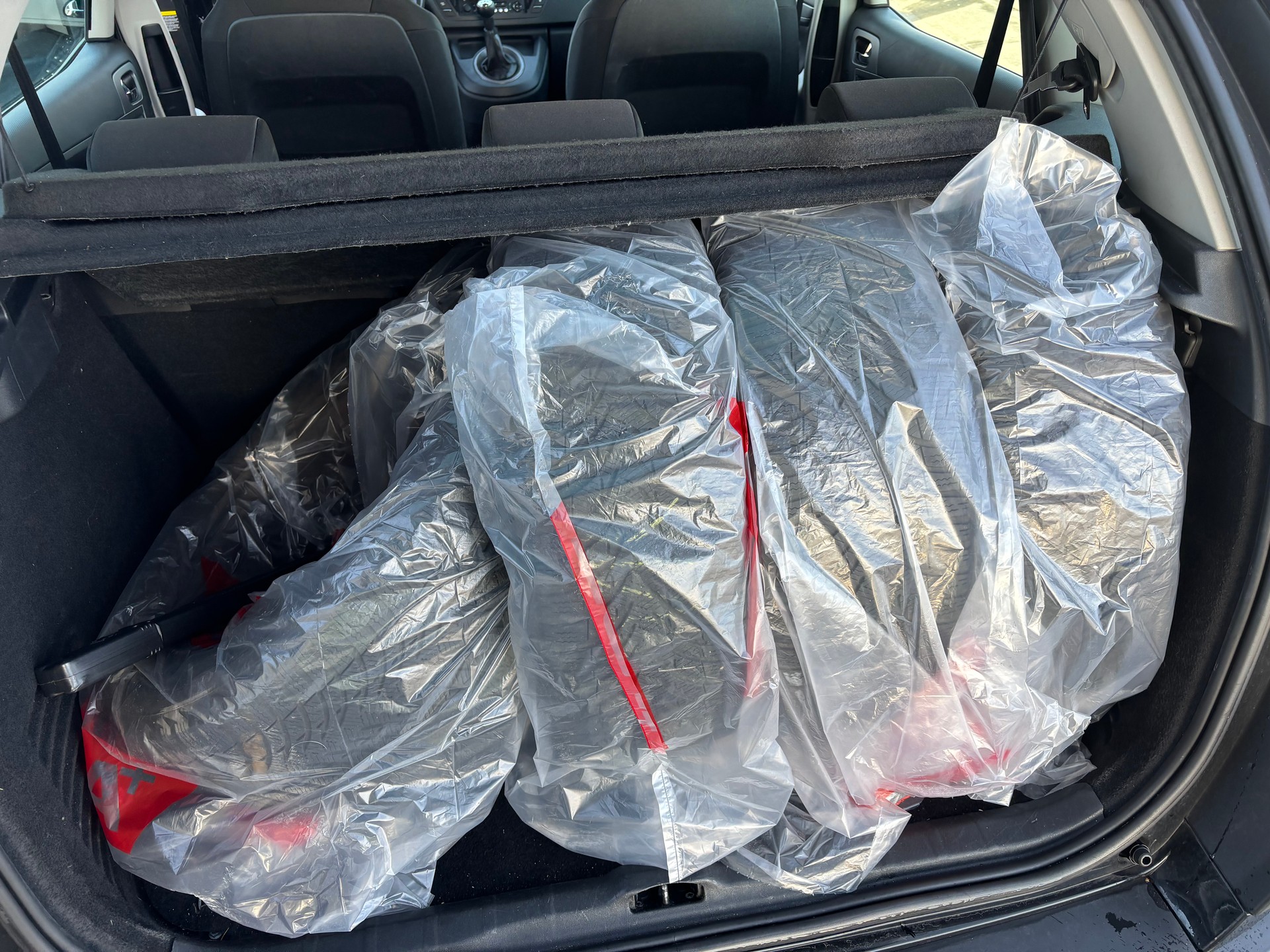 CITROEN C4 Picasso 1.6i 16V Essentiel-image-9