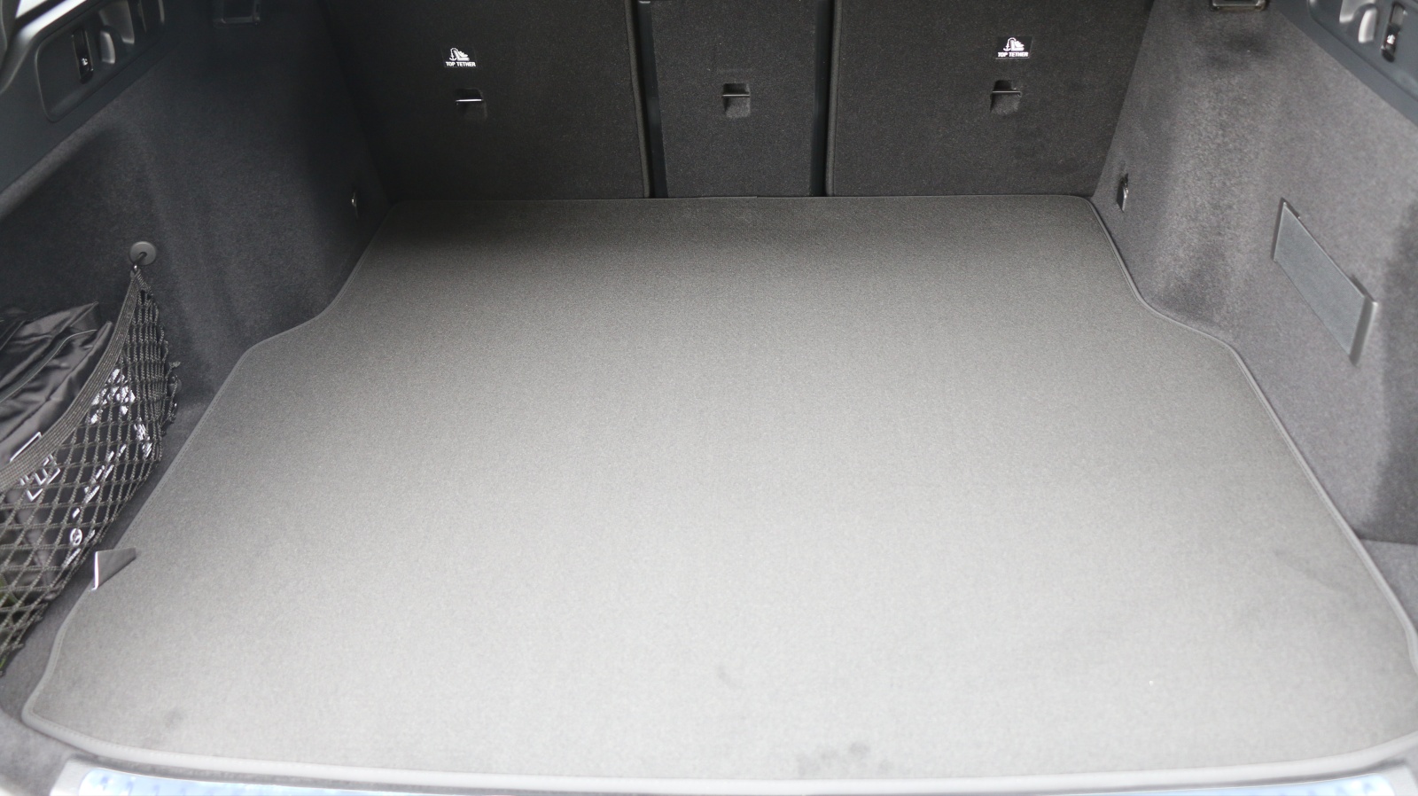 MERCEDES-BENZ C 300 T 4 Matic-image-9
