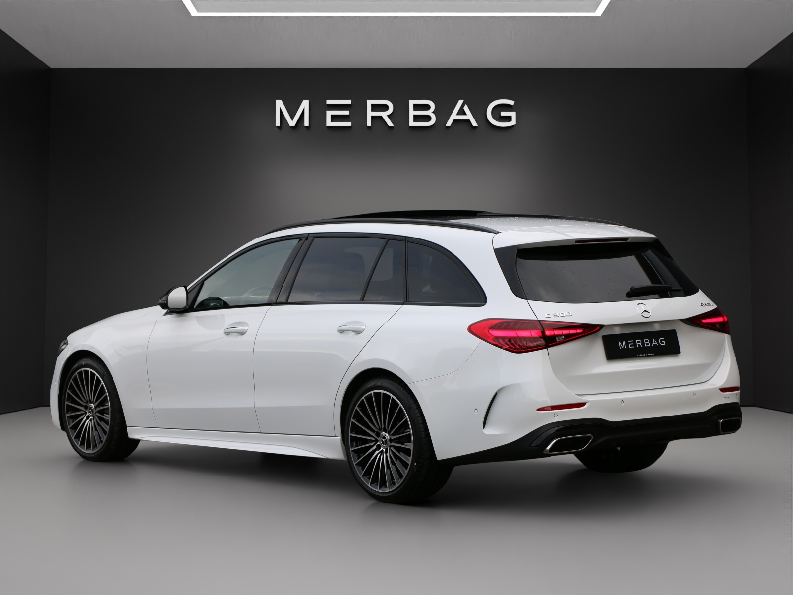 MERCEDES-BENZ C 300 T 4 Matic-image-1