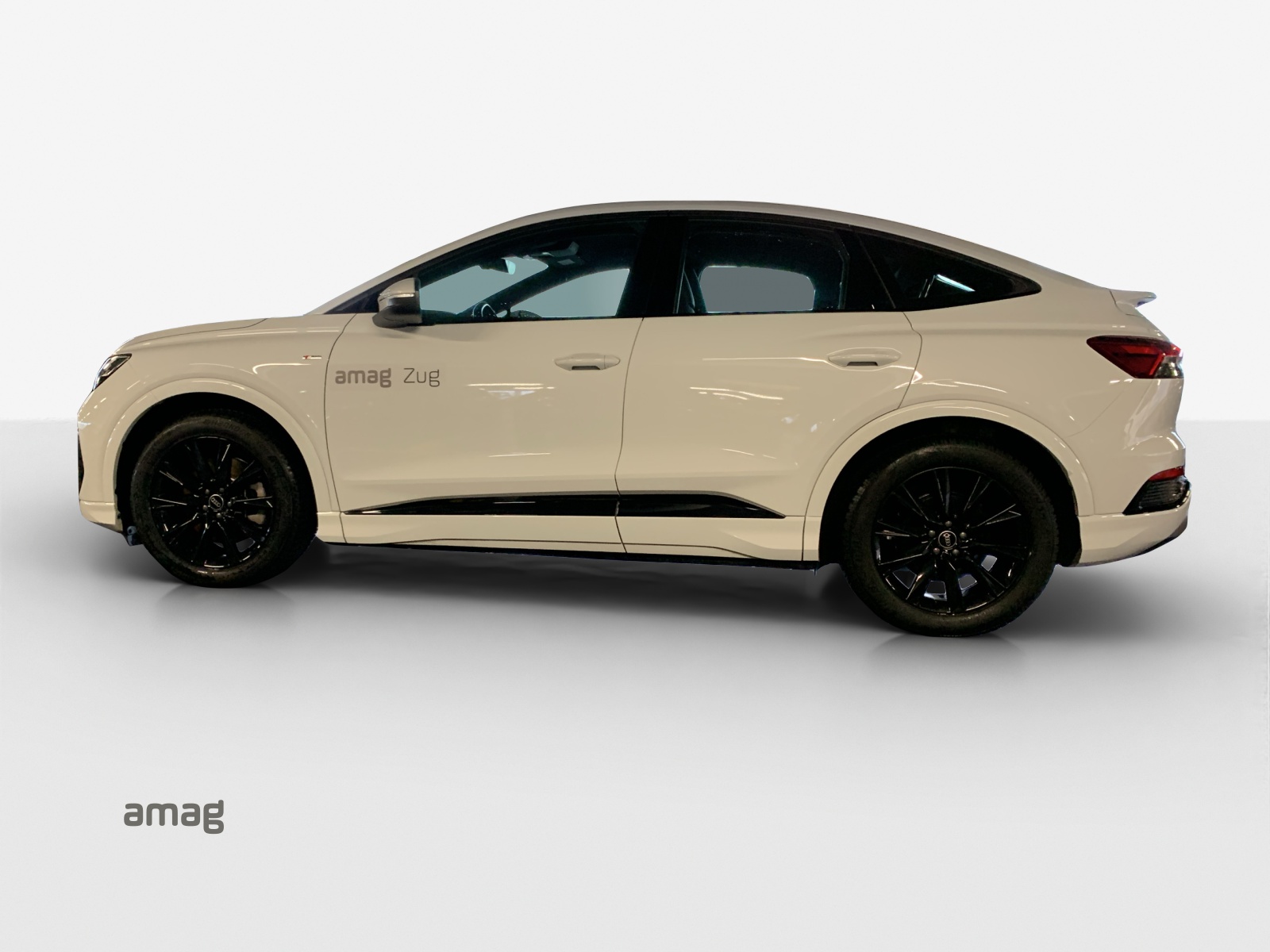 AUDI Q4 Sportback e-tron 50 quattro-image-1