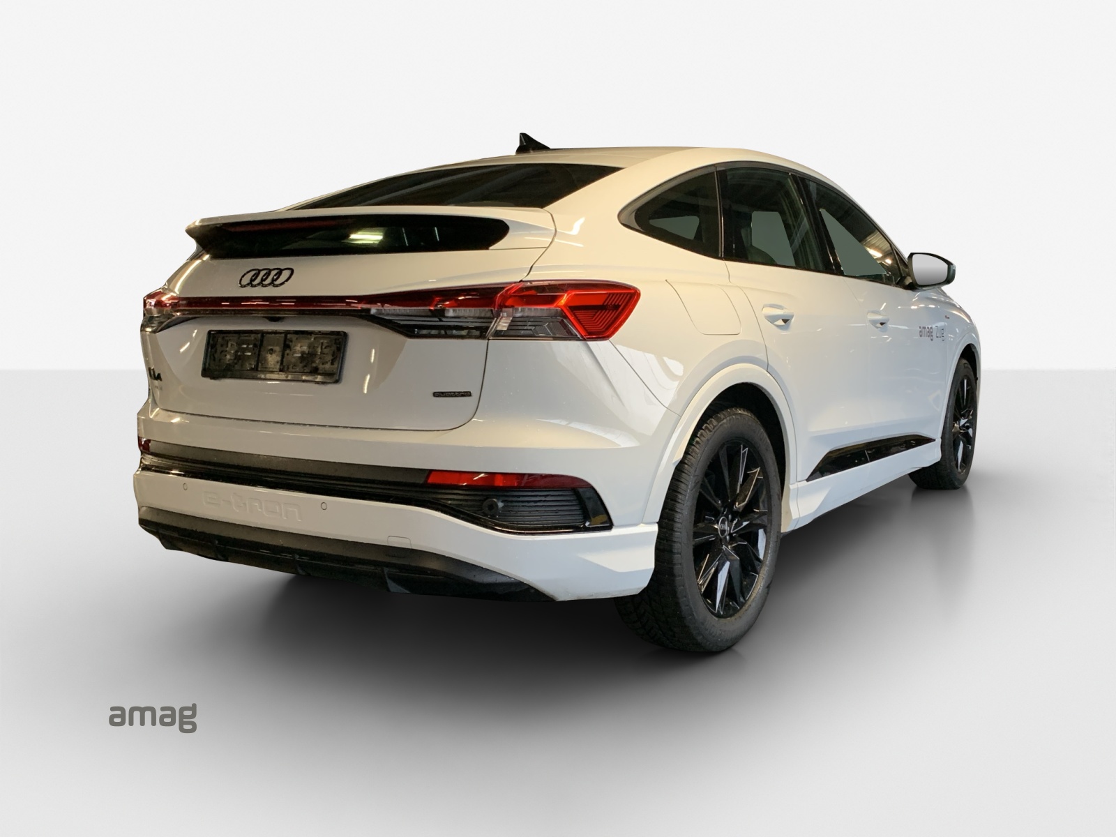 AUDI Q4 Sportback e-tron 50 quattro-image-5