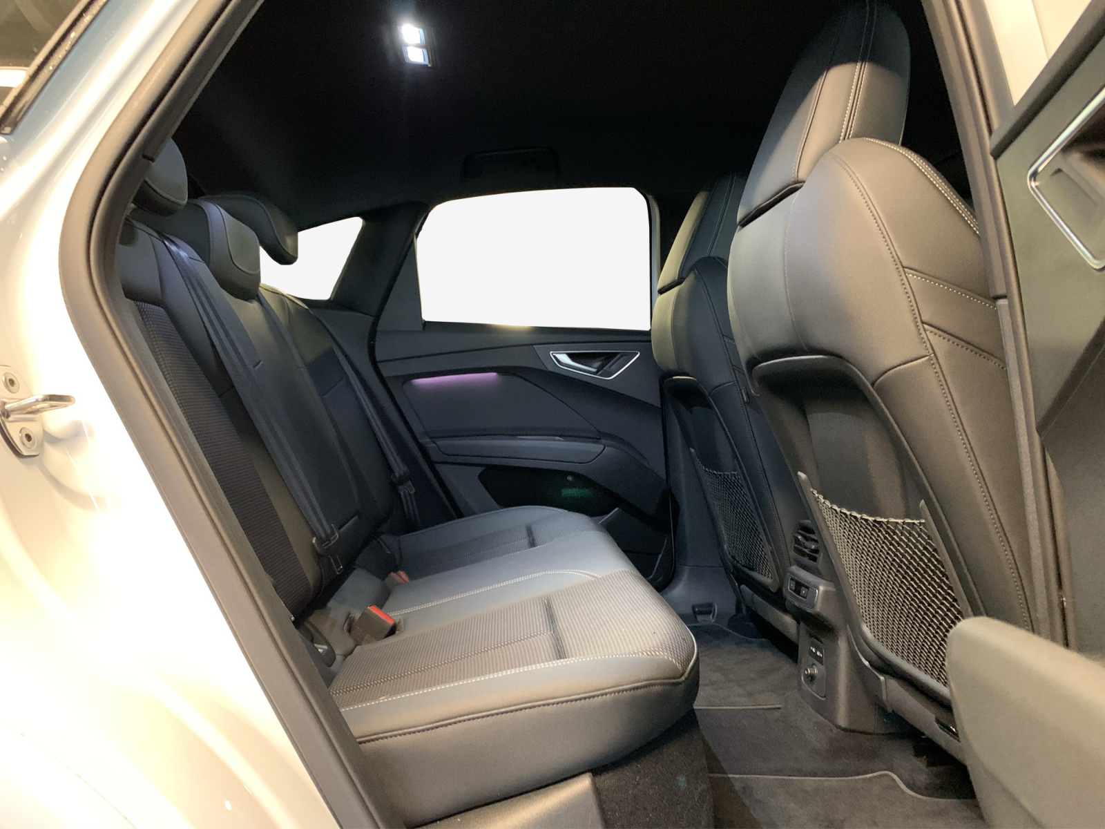 AUDI Q4 Sportback e-tron 50 quattro-image-16