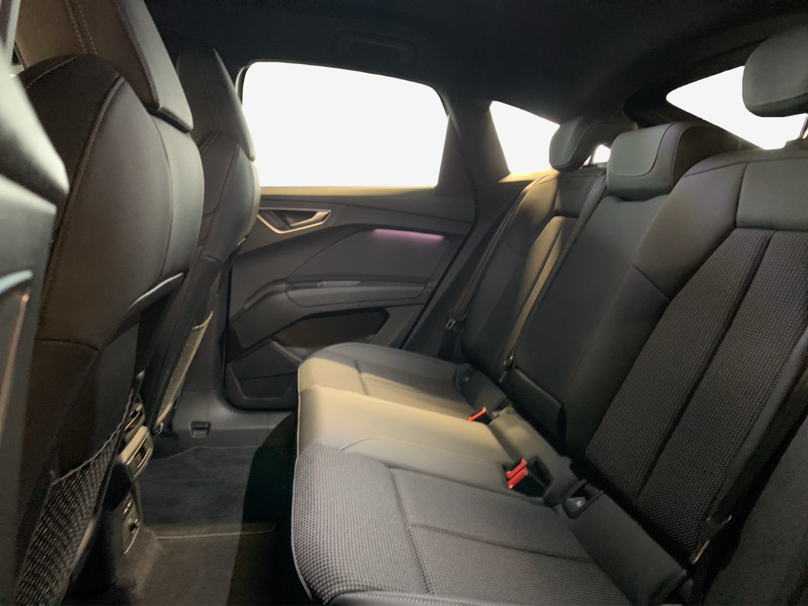 AUDI Q4 Sportback e-tron 50 quattro-image-12