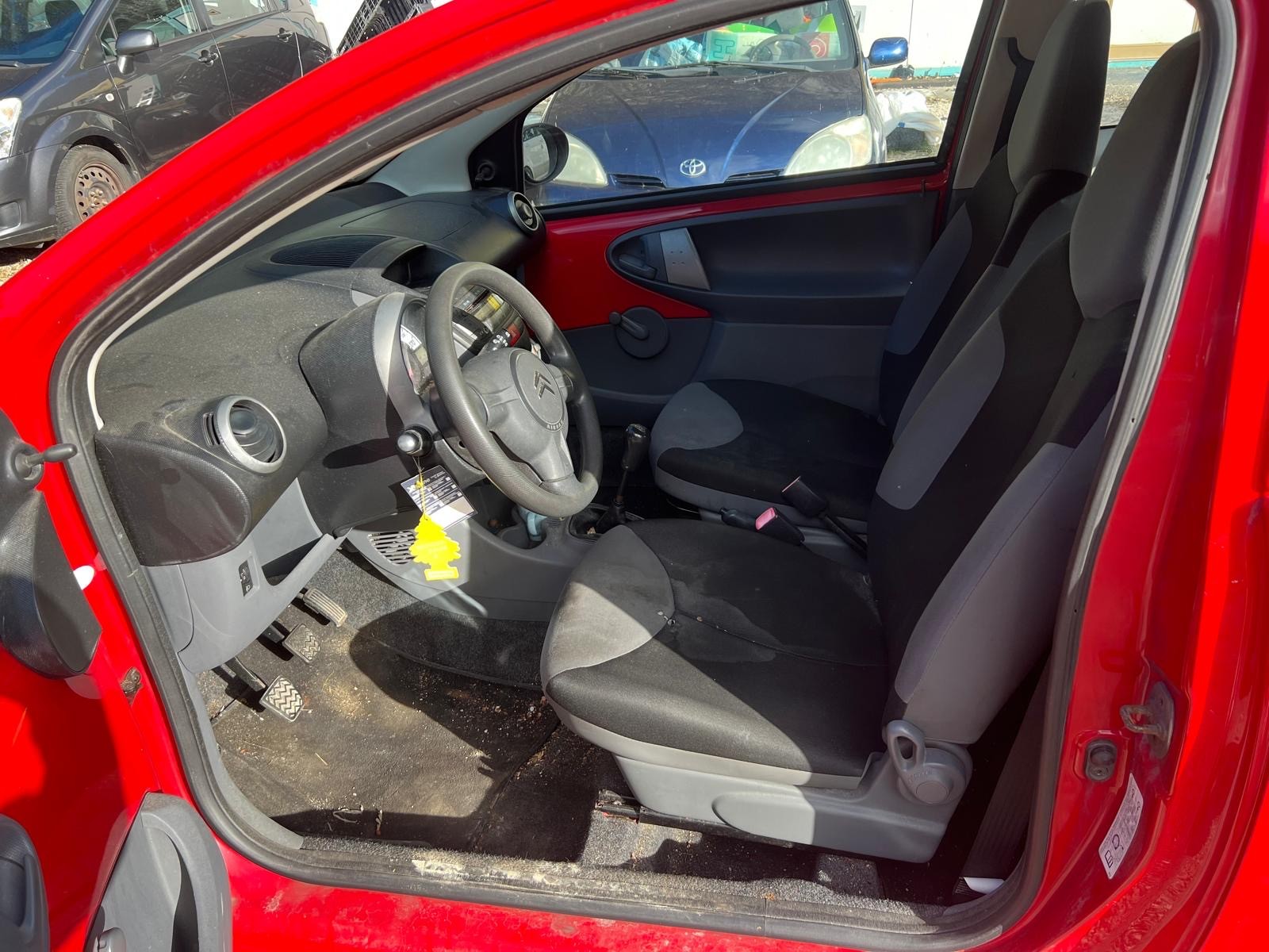 CITROEN C1 1.0i X-image-4