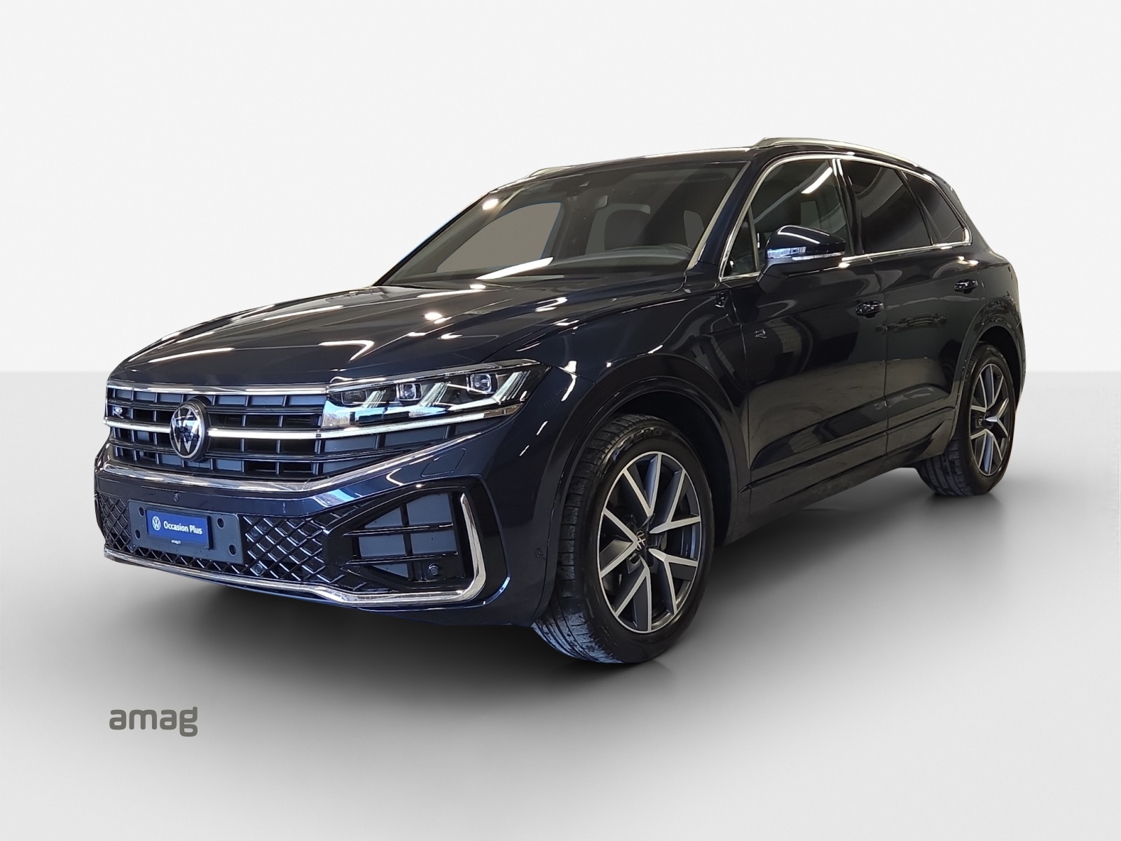 VW Touareg 3.0 TDI R-Line Tiptronic-image-0
