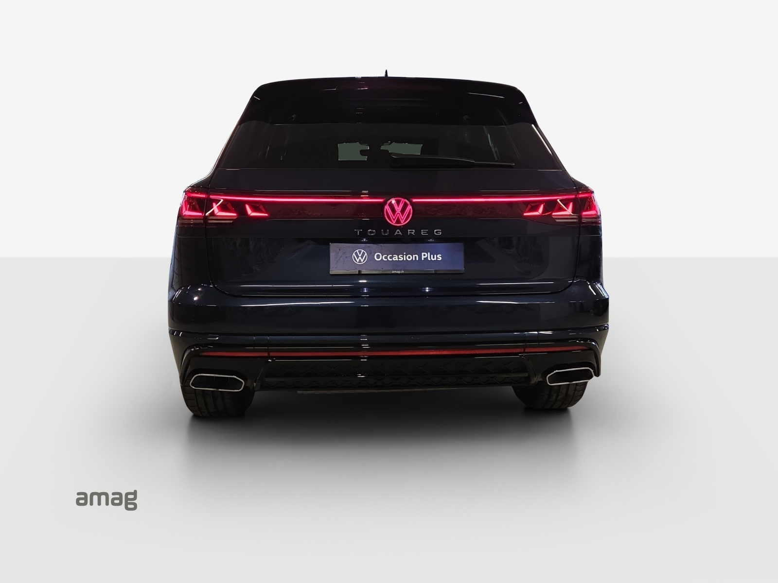 VW Touareg 3.0 TDI R-Line Tiptronic-image-3