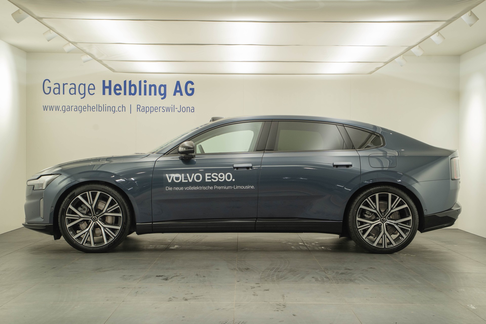 VOLVO ES90 Ultra-image-2