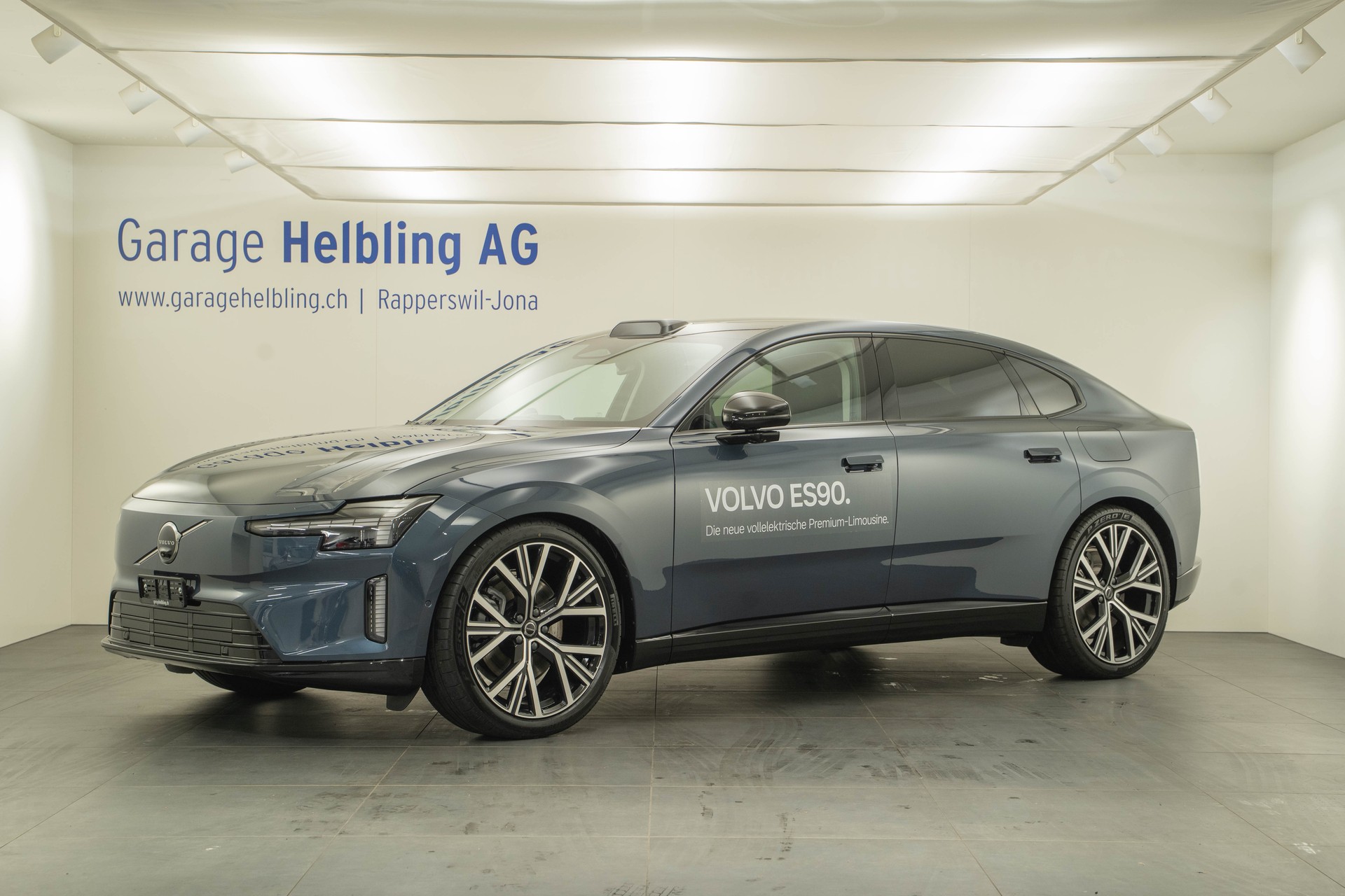 VOLVO ES90 Ultra-image-0
