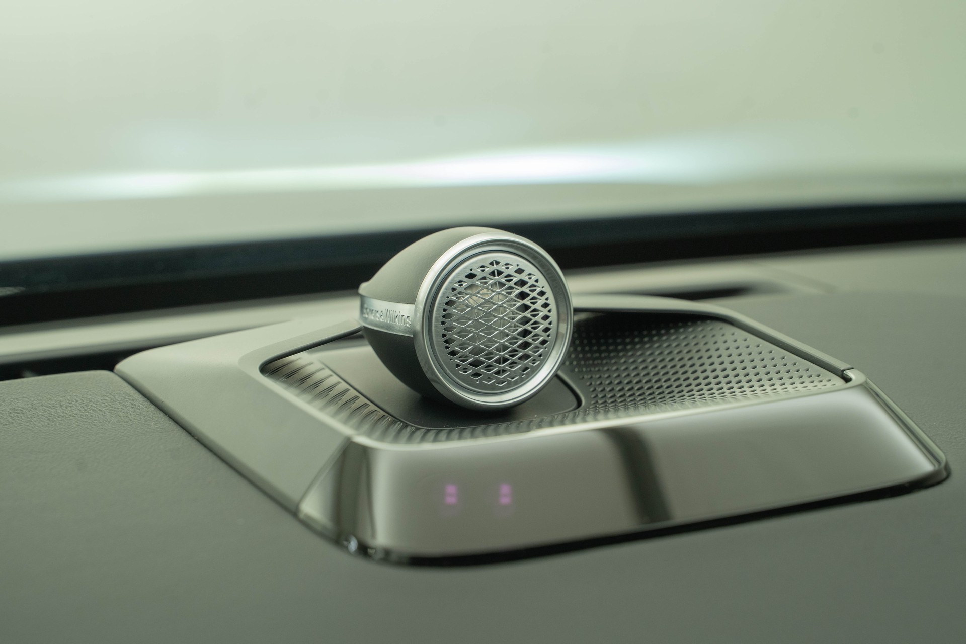 VOLVO ES90 Ultra-image-10