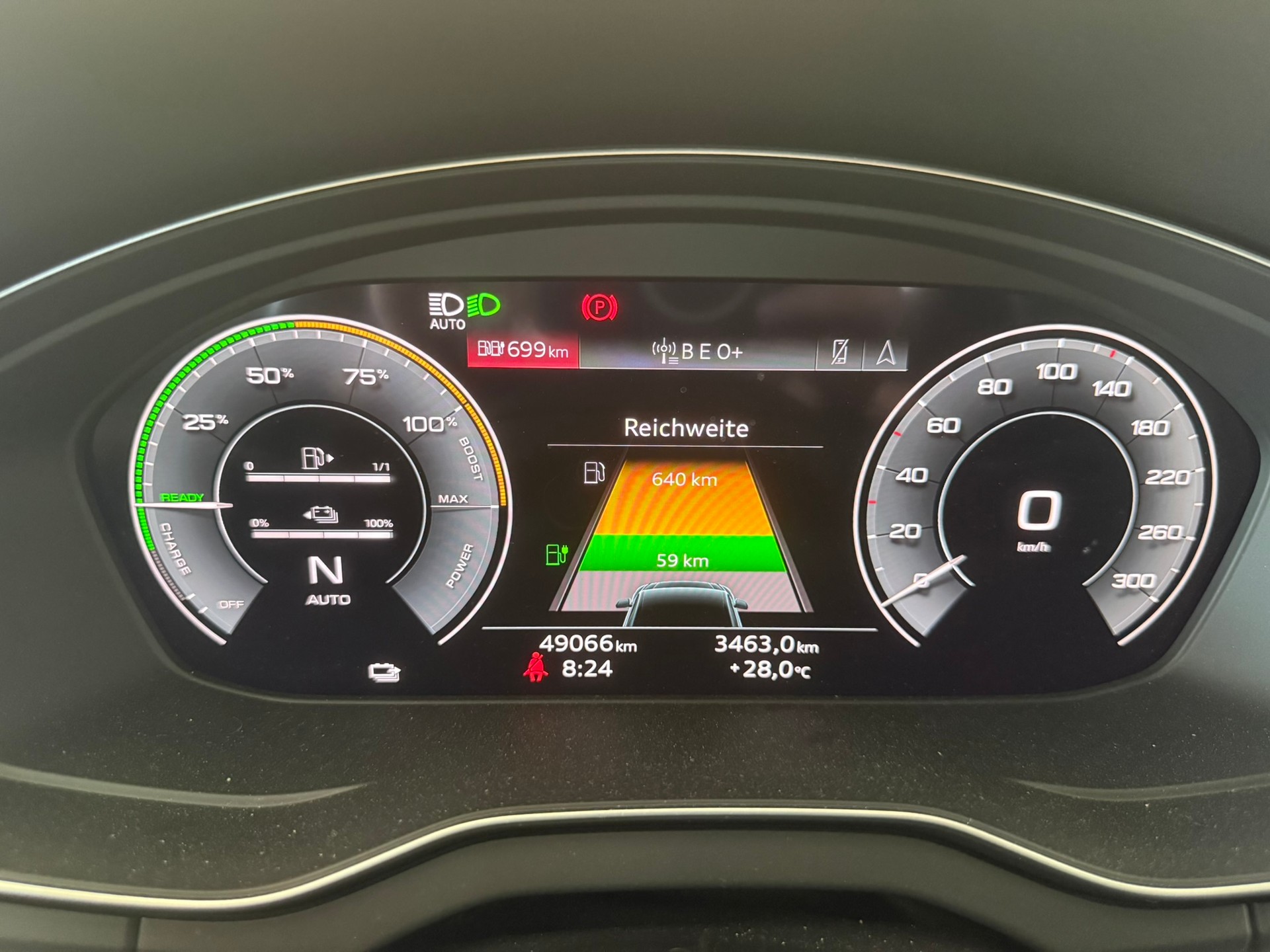 AUDI Q5 55 TFSI e PHEV S line quattro S-tronic, 8-fach bereift-image-29