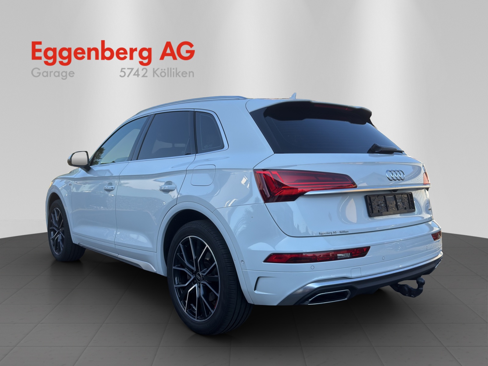 AUDI Q5 55 TFSI e PHEV S line quattro S-tronic, 8-fach bereift-image-2