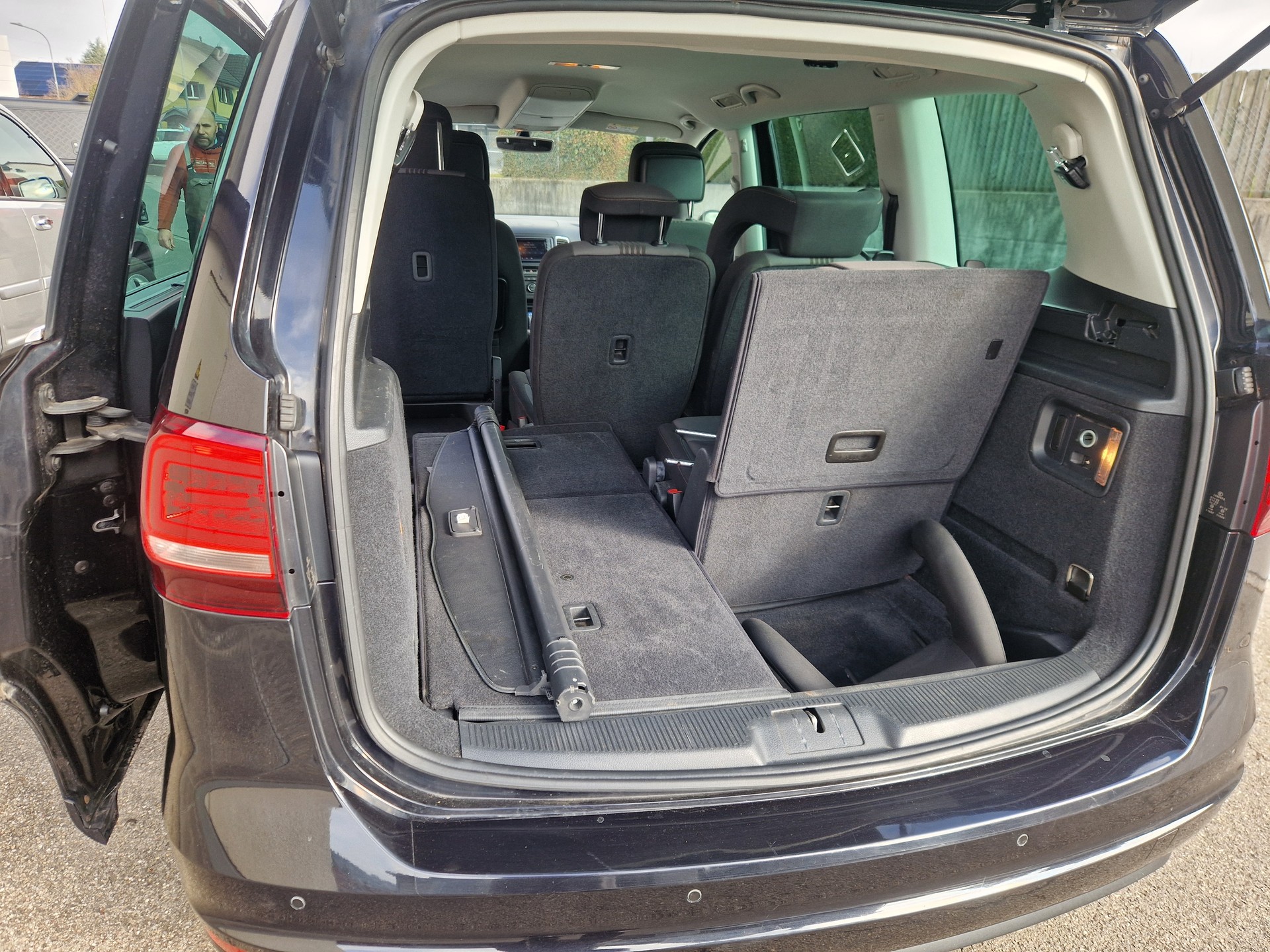 VW Sharan 2.0 TDI BMT Allstar DSG-image-7