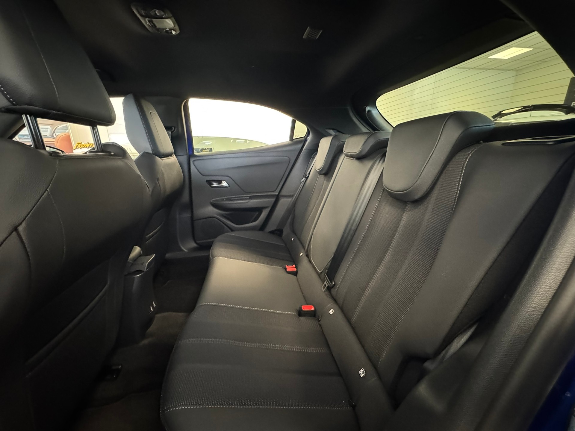 OPEL Mokka 1.2 Direct Injection Turbo MHEV GS-image-6