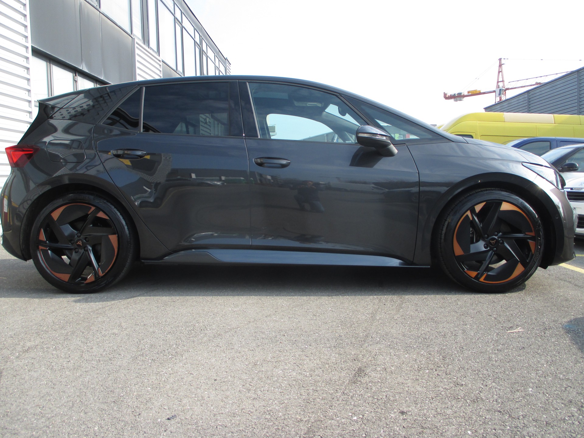 CUPRA Born 58 kWh-image-3