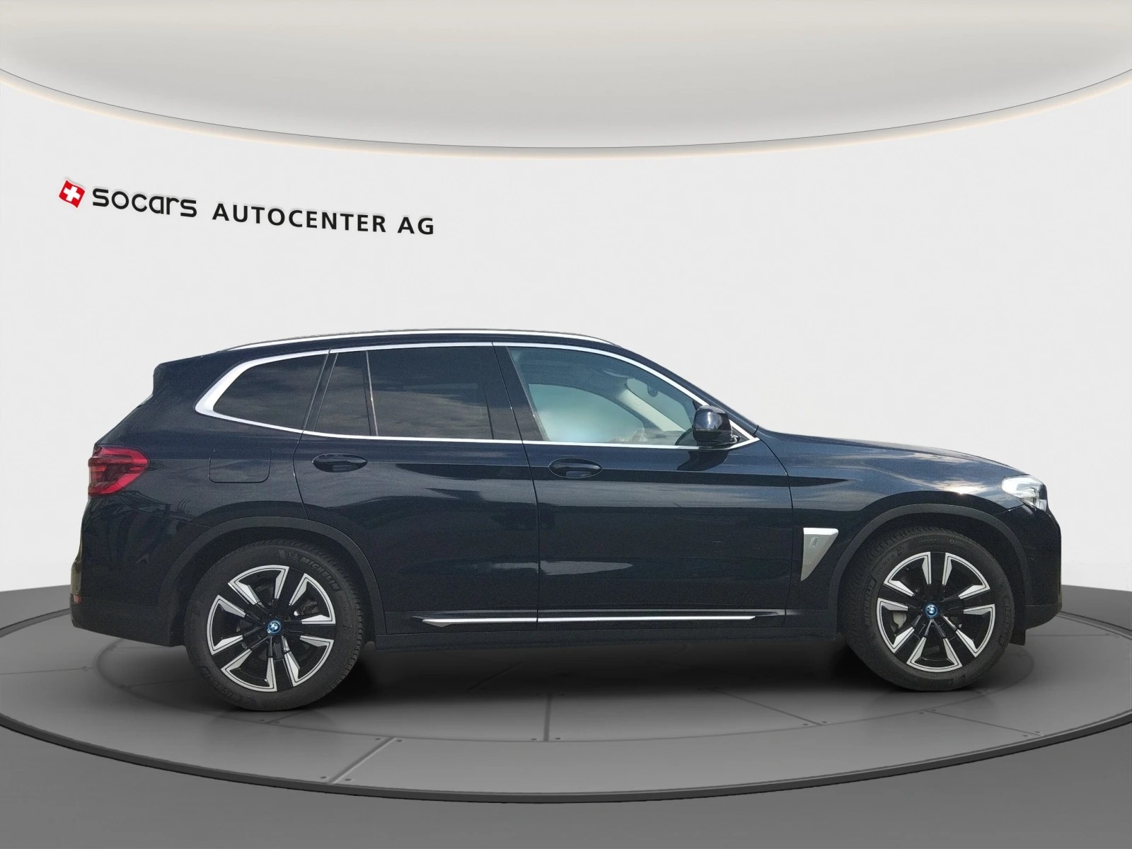 BMW iX3 Inspring-image-6