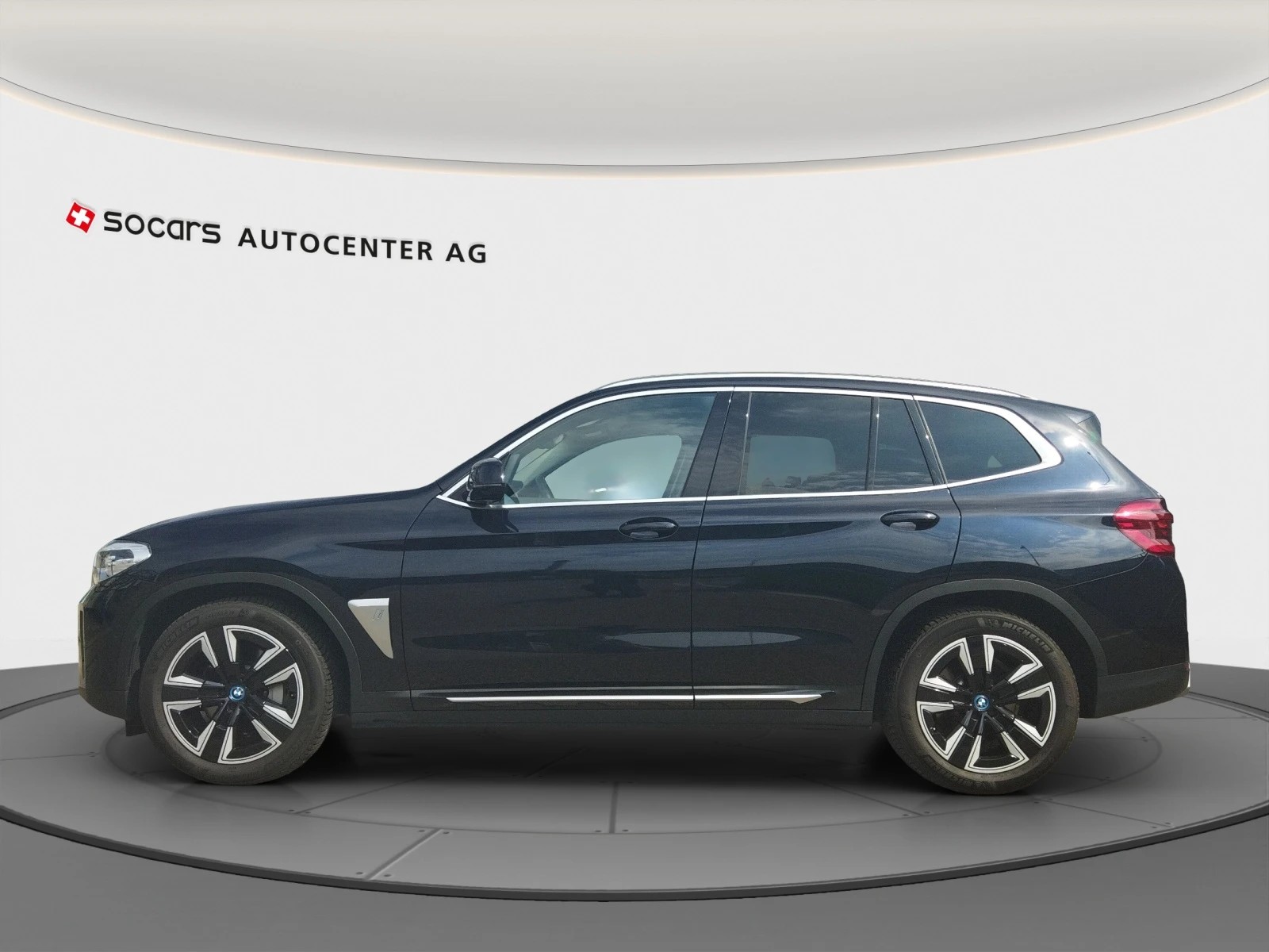 BMW iX3 Inspring-image-5