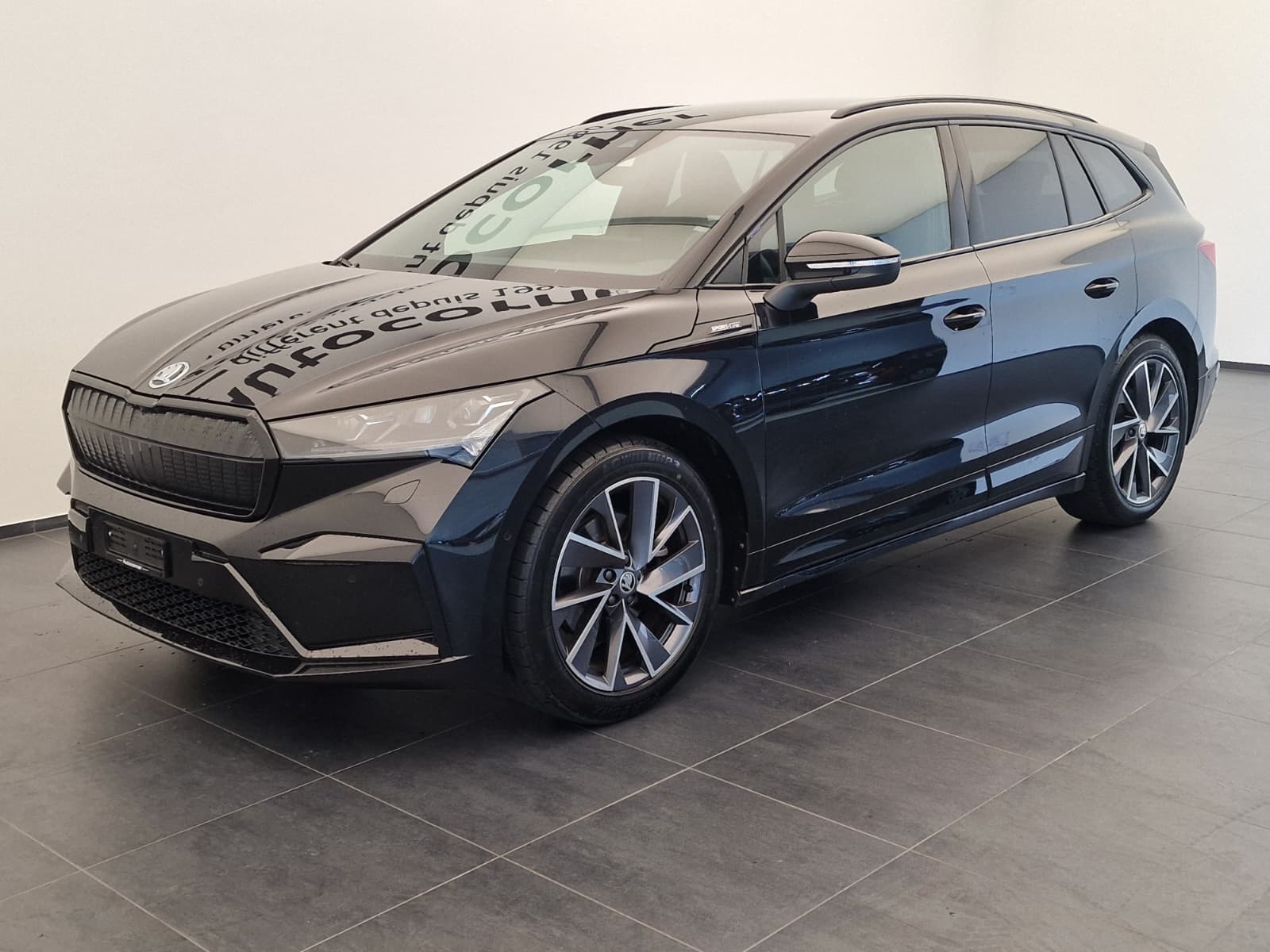 SKODA Enyaq iV 60 SportLine-image-2