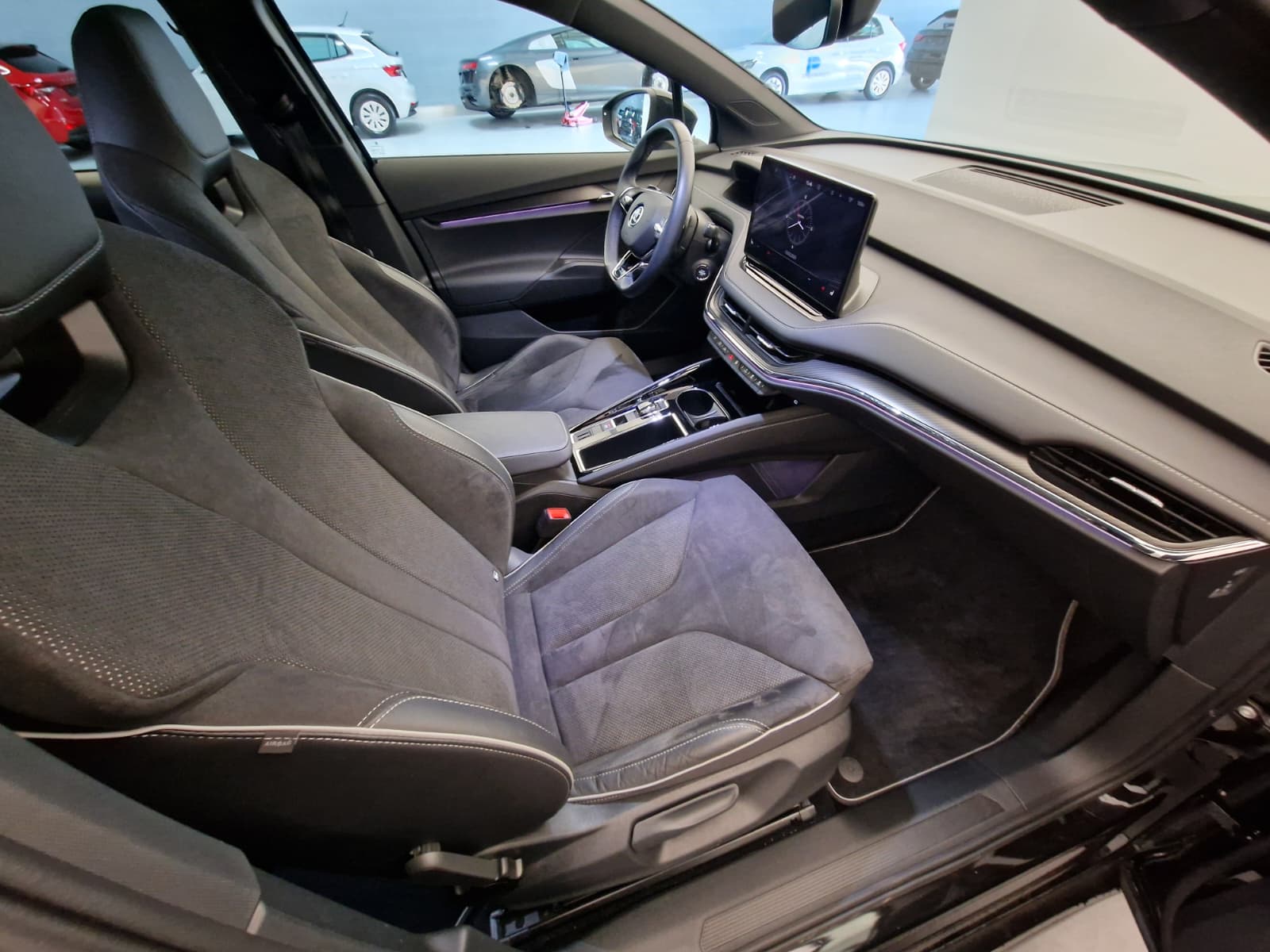 SKODA Enyaq iV 60 SportLine-image-13