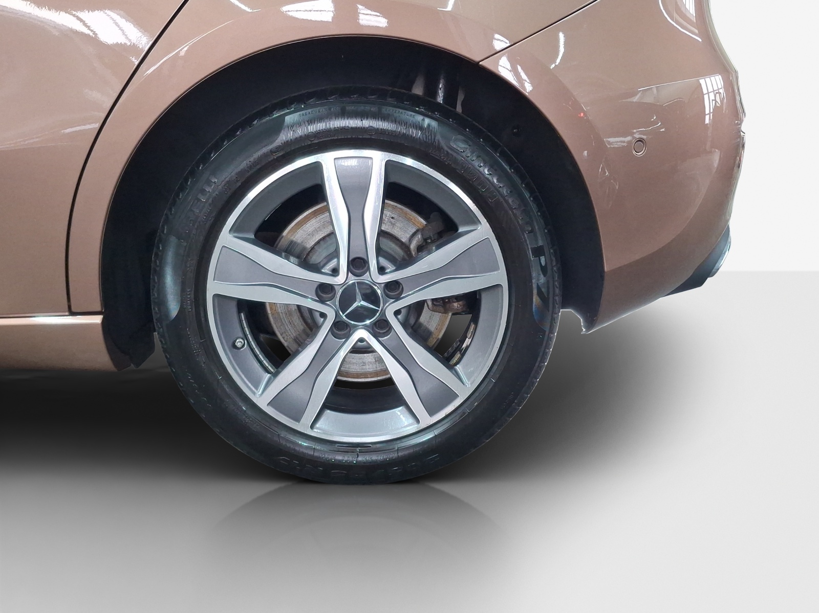 MERCEDES-BENZ A 250e Progressive 8G-DCT-image-14