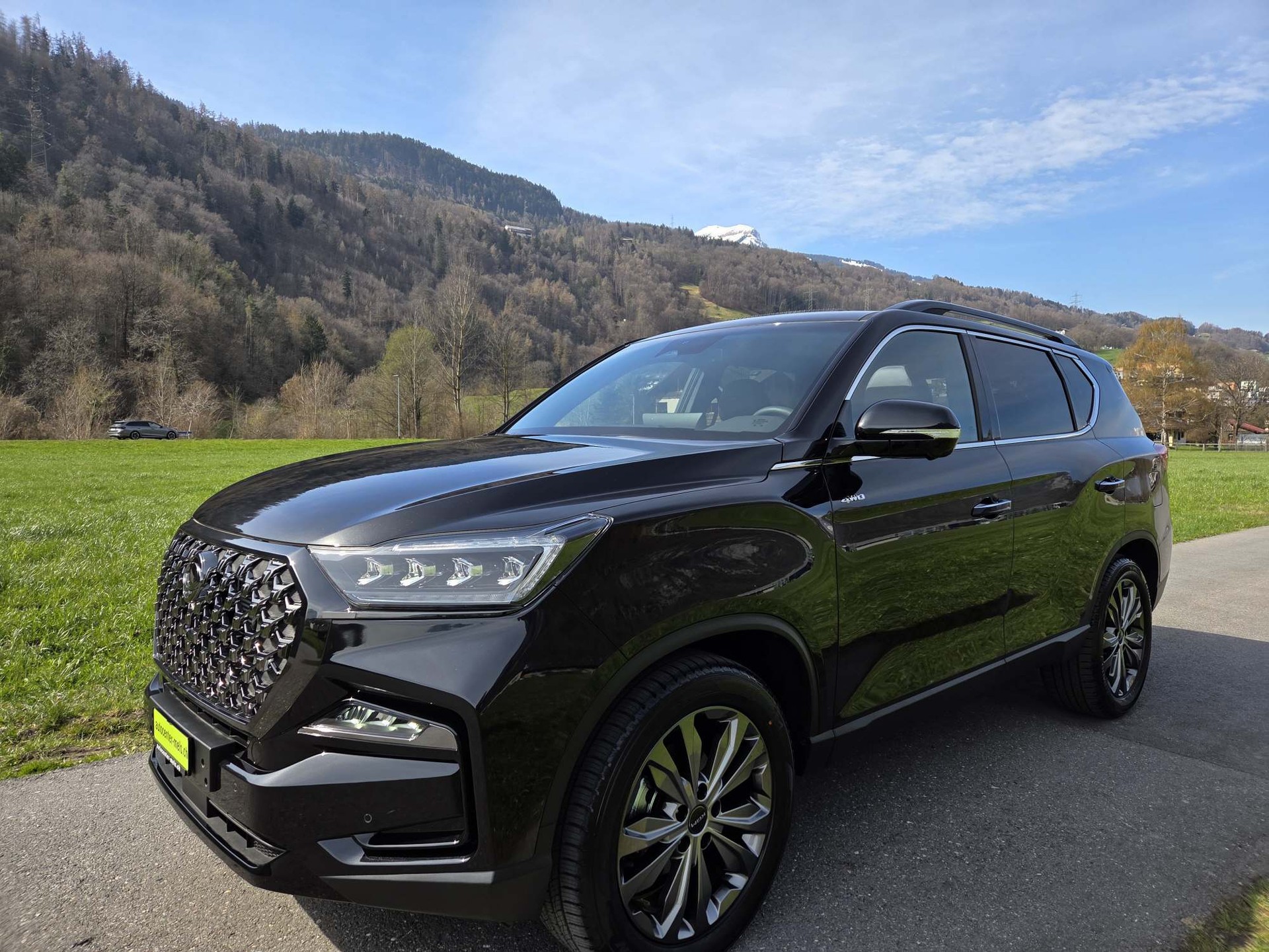 KGM-SsangYong Rexton RX 2.2CRDi Blackline 202 PS MJ2027-image-4