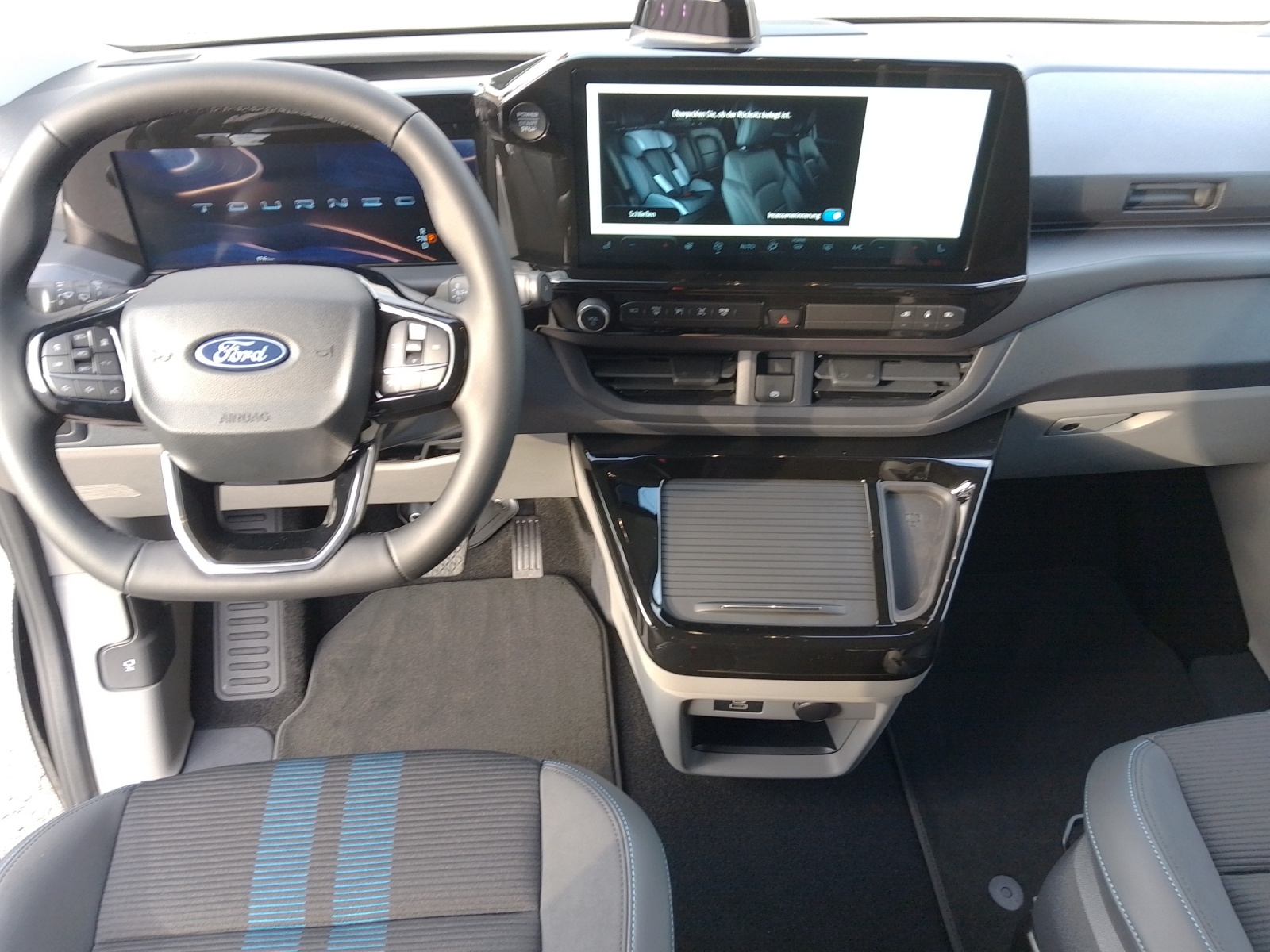 FORD Tourneo Custom Bus 320 L1 2.0 EcoBlue 170 Sport 4x4-image-6