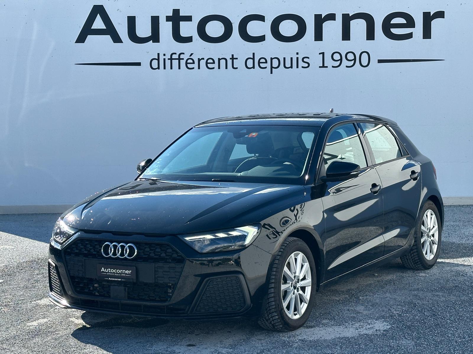 AUDI A1 Sportback 30 TFSI Attraction S-tronic-image-0