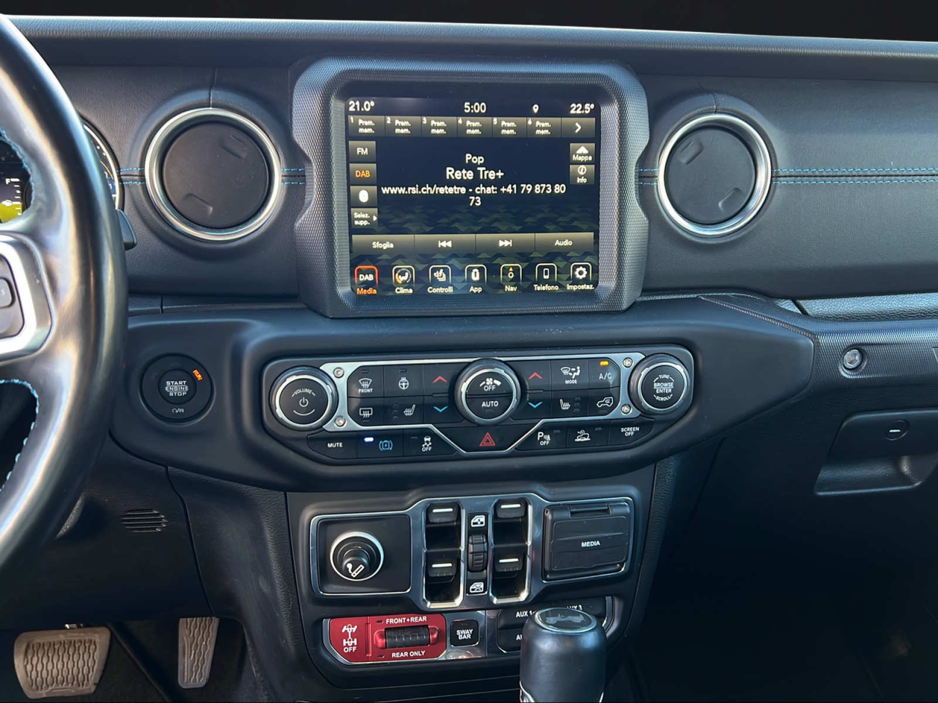 JEEP Wrangler-image-9