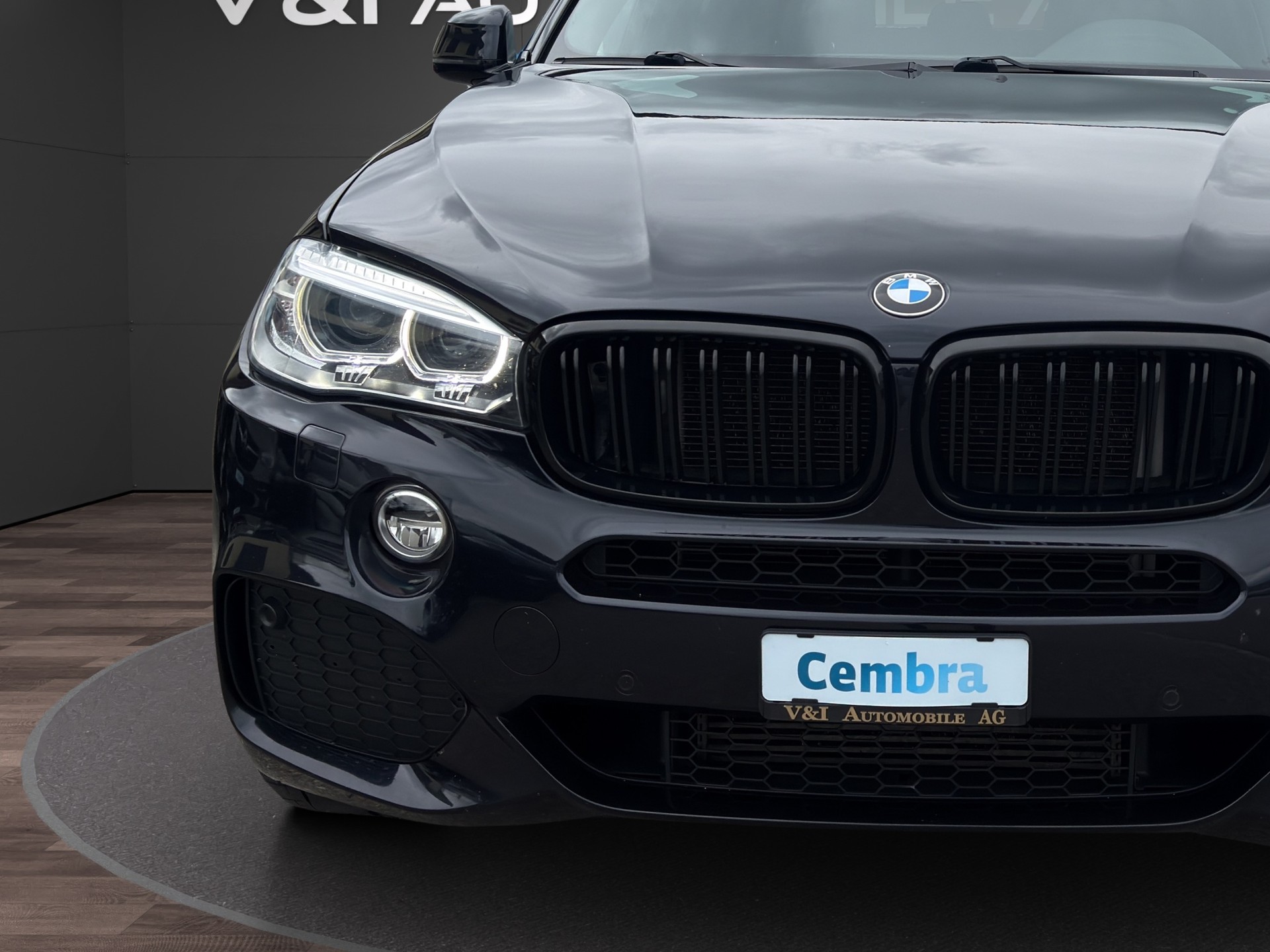 BMW X5 xDrive 40d Steptronic-image-8