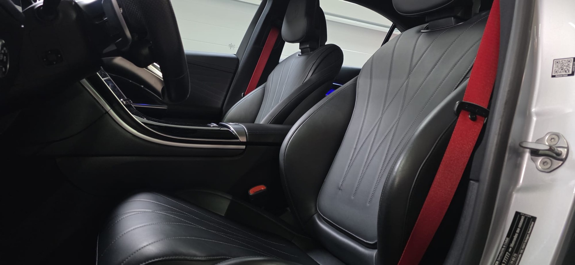 MERCEDES-BENZ C 43 AMG 4Matic *Napa Leder*Laneassist*Ambientebeleuchtung*Rückfahrkamera*Sitzheizung*Schiebedach*-image-9