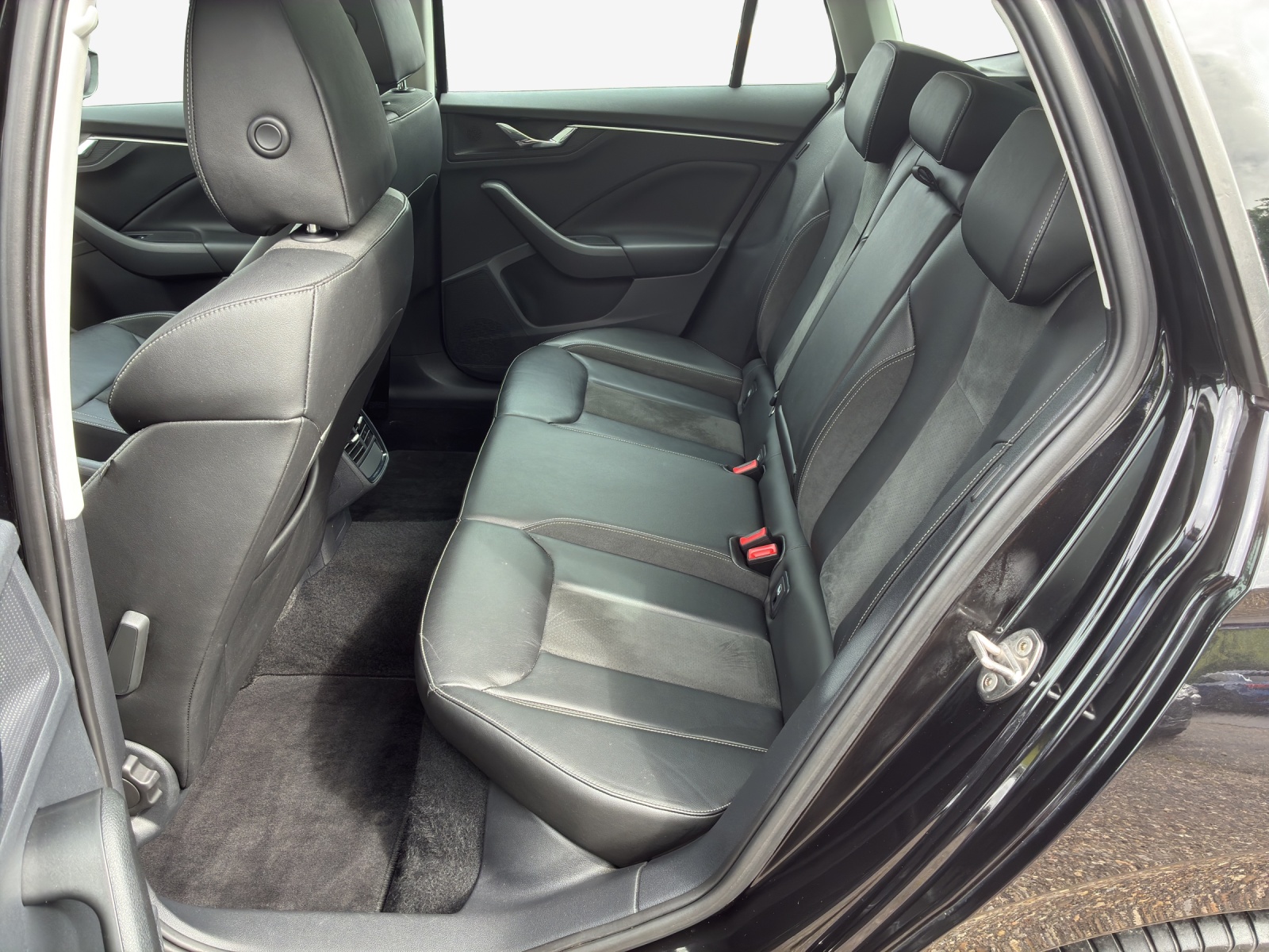 SKODA Scala 1.5 TSI ACT Style DSG-image-11