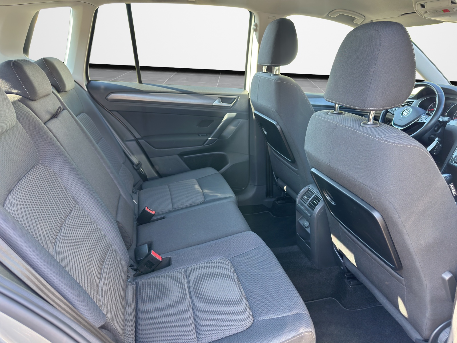 VW Golf Sportsvan 1.5 TSI EVO Comfortline DSG-image-14