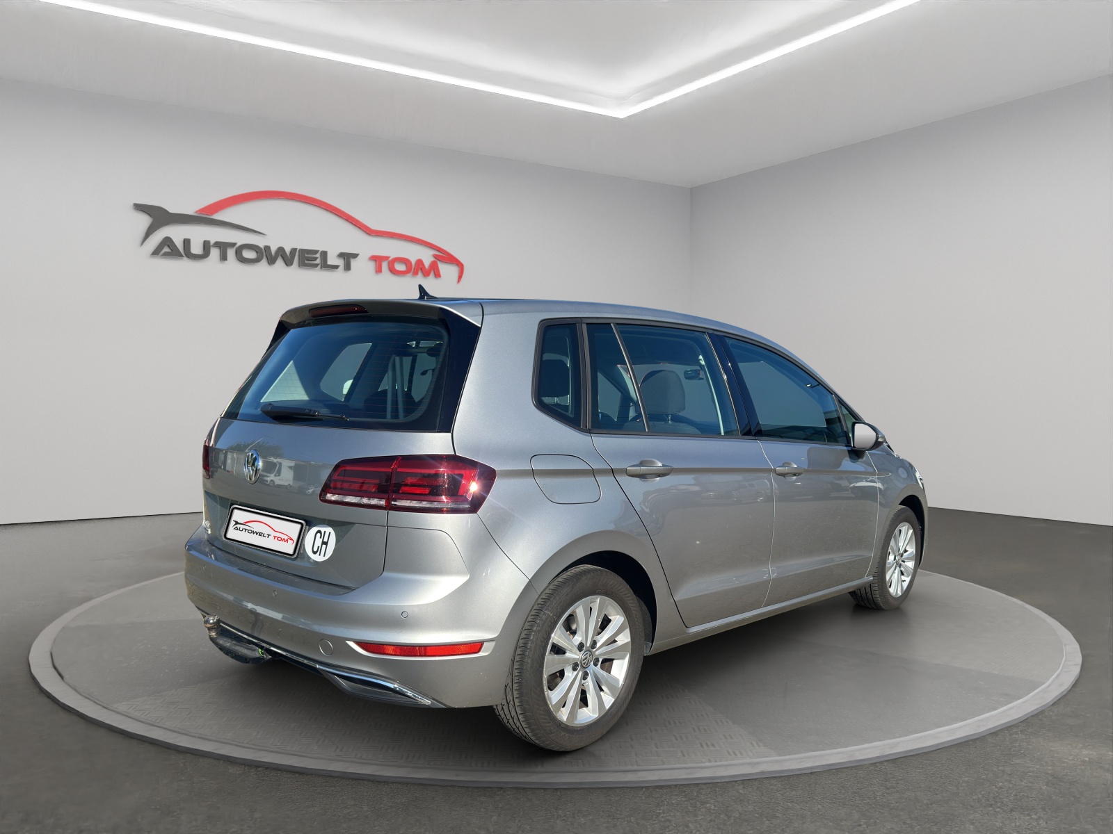 VW Golf Sportsvan 1.5 TSI EVO Comfortline DSG-image-4