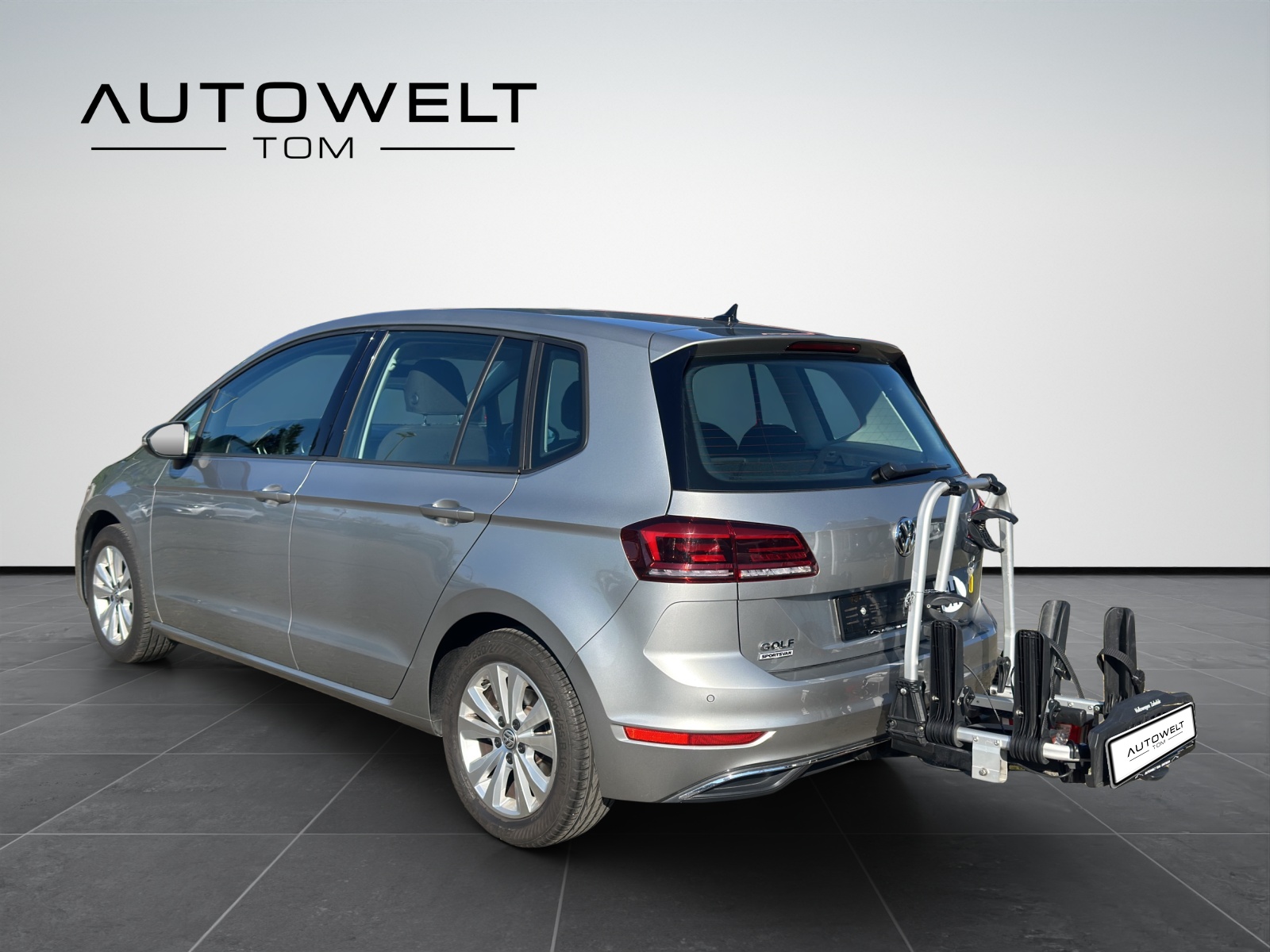 VW Golf Sportsvan 1.5 TSI EVO Comfortline DSG-image-2