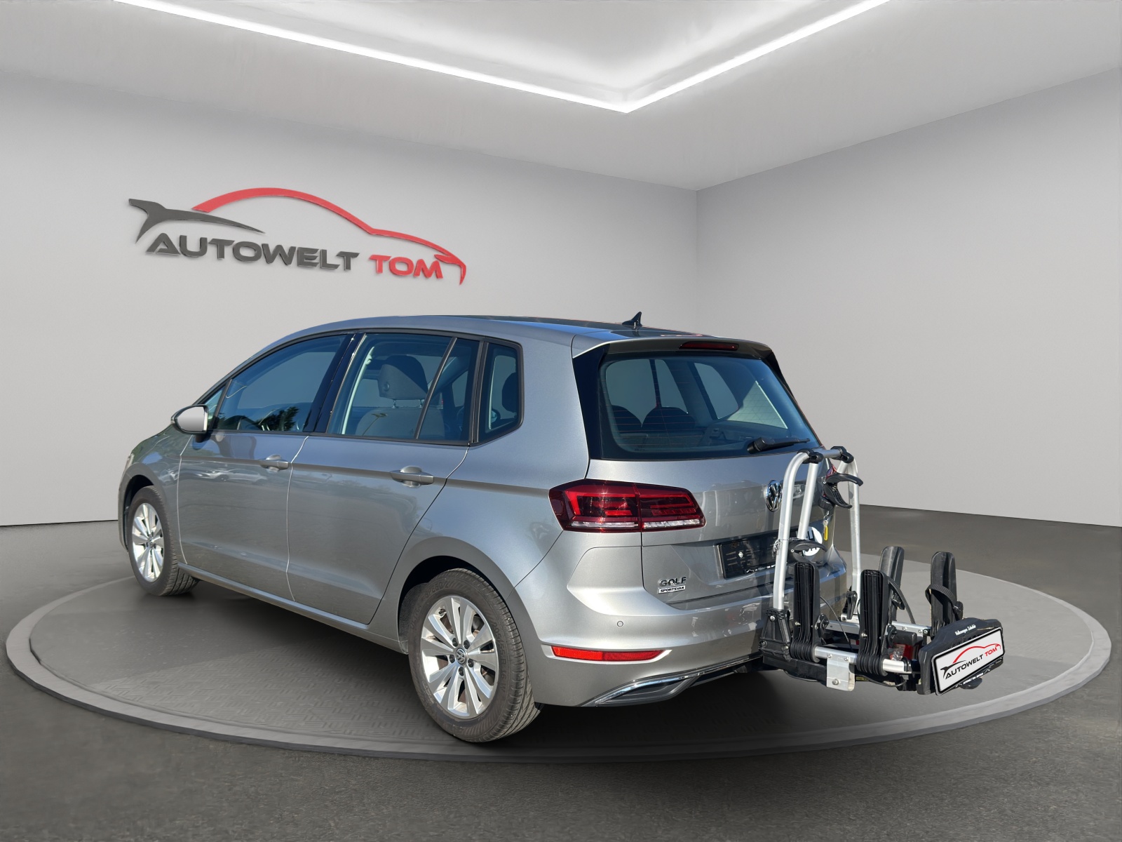 VW Golf Sportsvan 1.5 TSI EVO Comfortline DSG-image-2