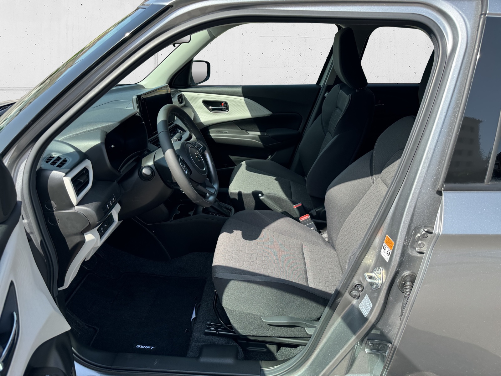 SUZUKI 1.2 2WD AT Compact+-image-8