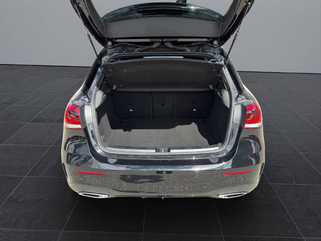 MERCEDES-BENZ A 200 AMG Line 4m-image-16