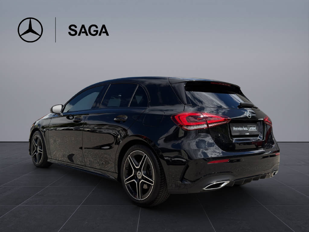 MERCEDES-BENZ A 200 AMG Line 4m-image-3