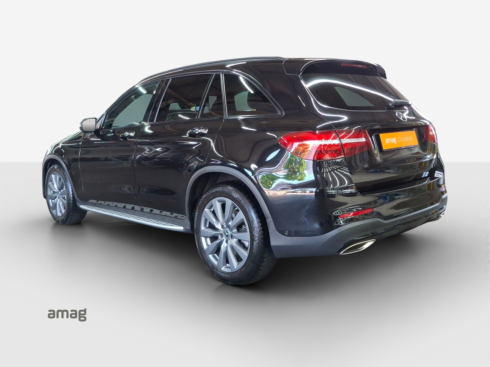 MERCEDES-BENZ GLC 250 Runout Edition 4Matic 9G-Tronic-image-2