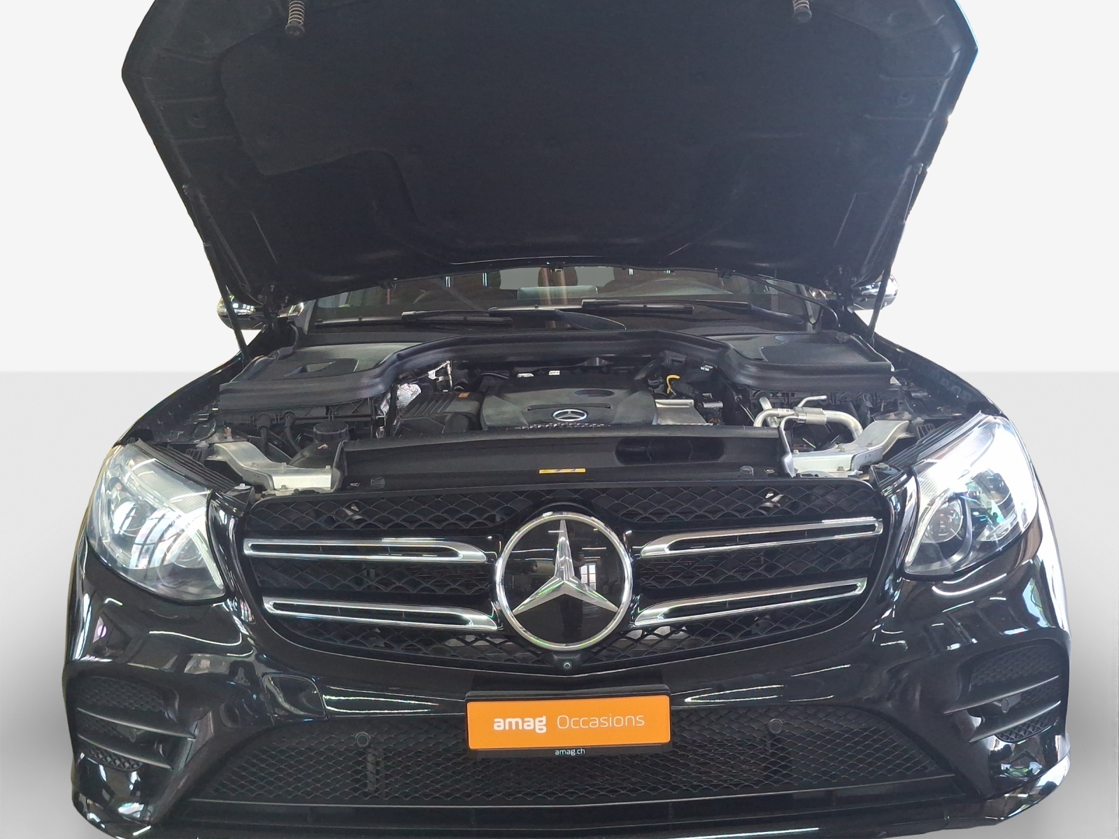 MERCEDES-BENZ GLC 250 Runout Edition 4Matic 9G-Tronic-image-15