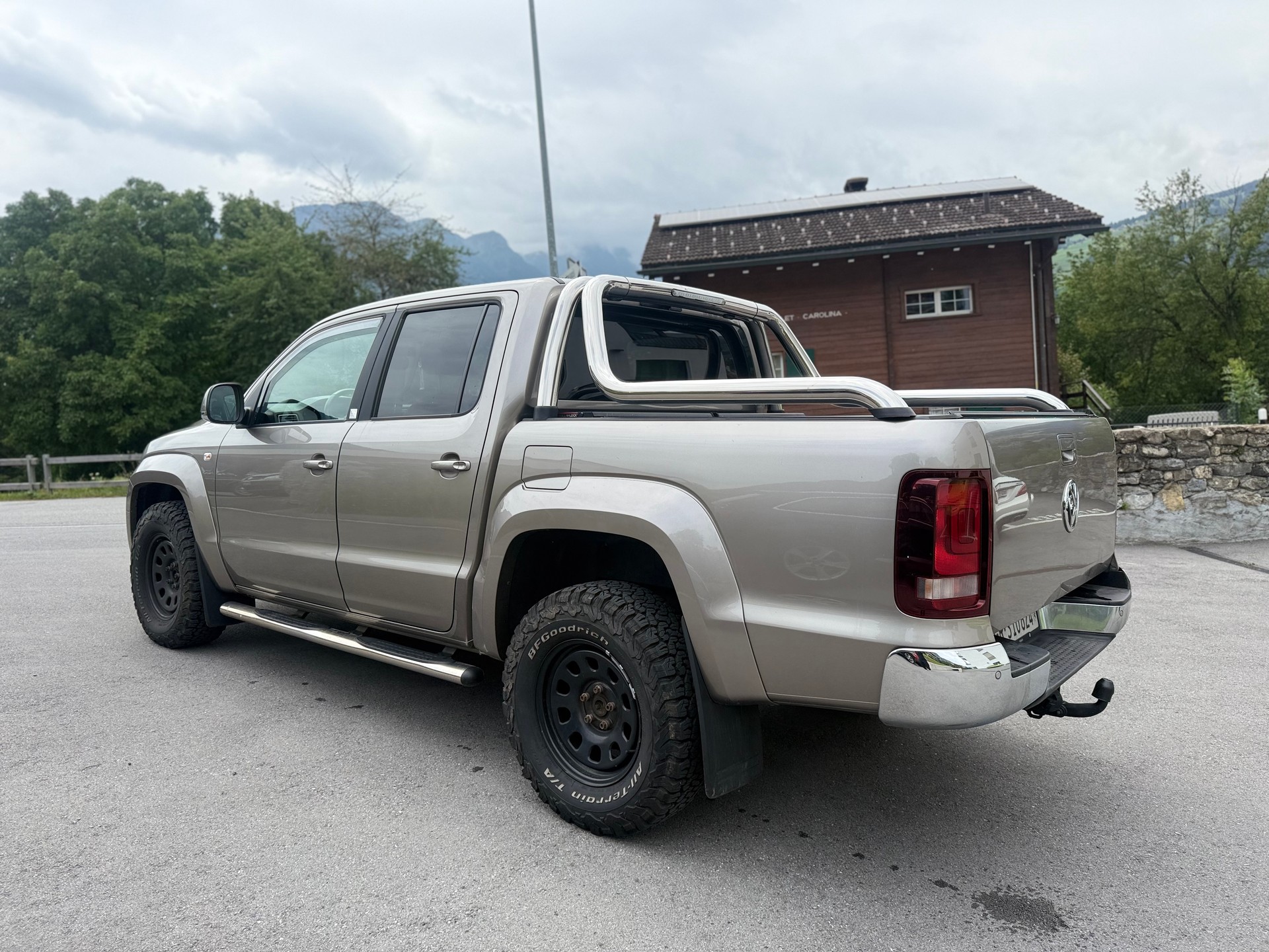 VW Amarok 3.0TDI Highline 4Motion Automatic-image-1