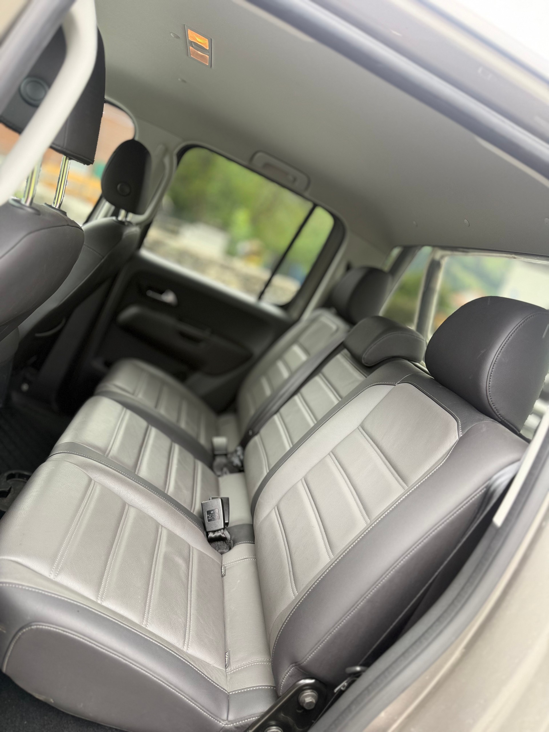 VW Amarok 3.0TDI Highline 4Motion Automatic-image-10
