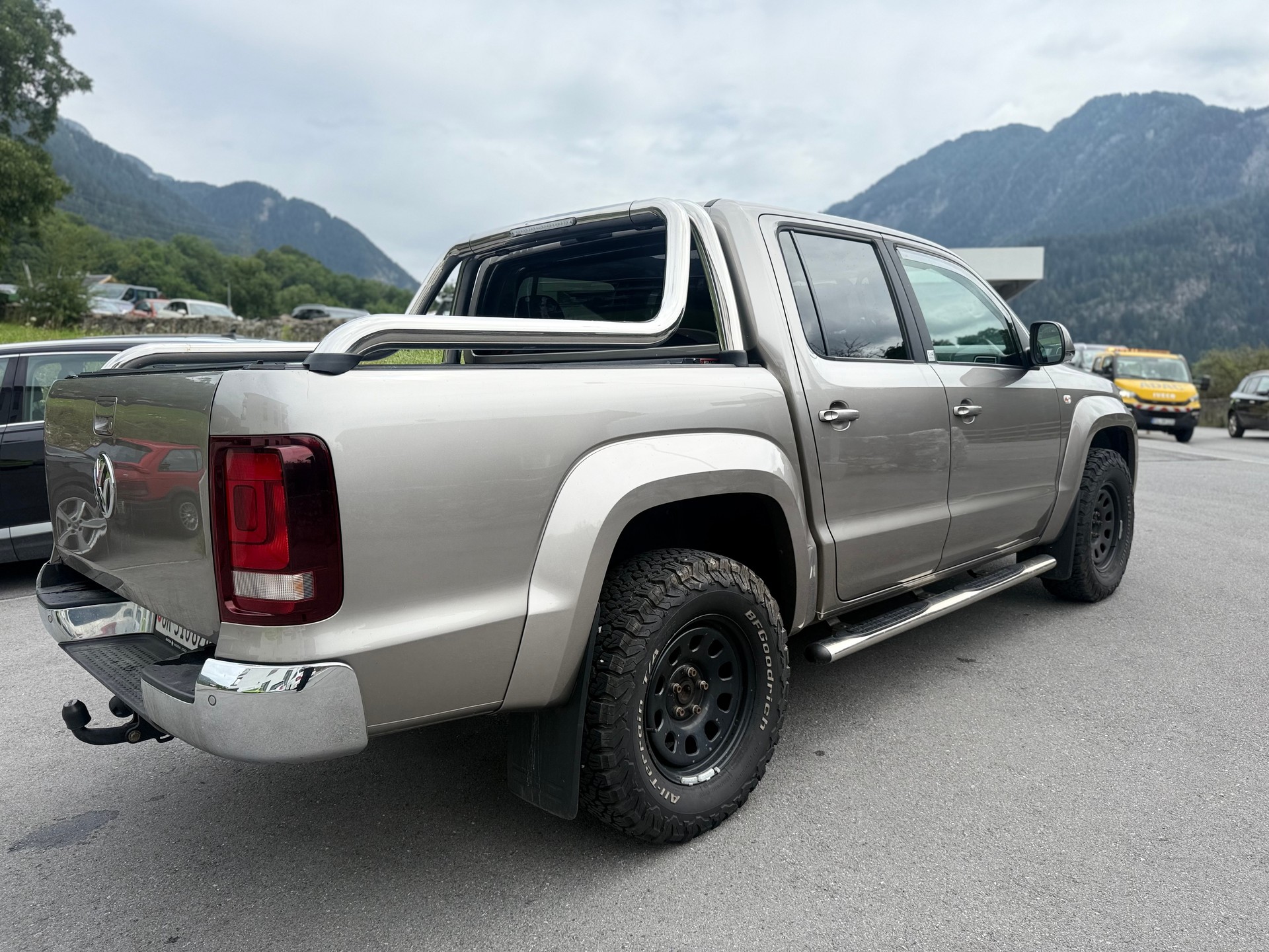VW Amarok 3.0TDI Highline 4Motion Automatic-image-3