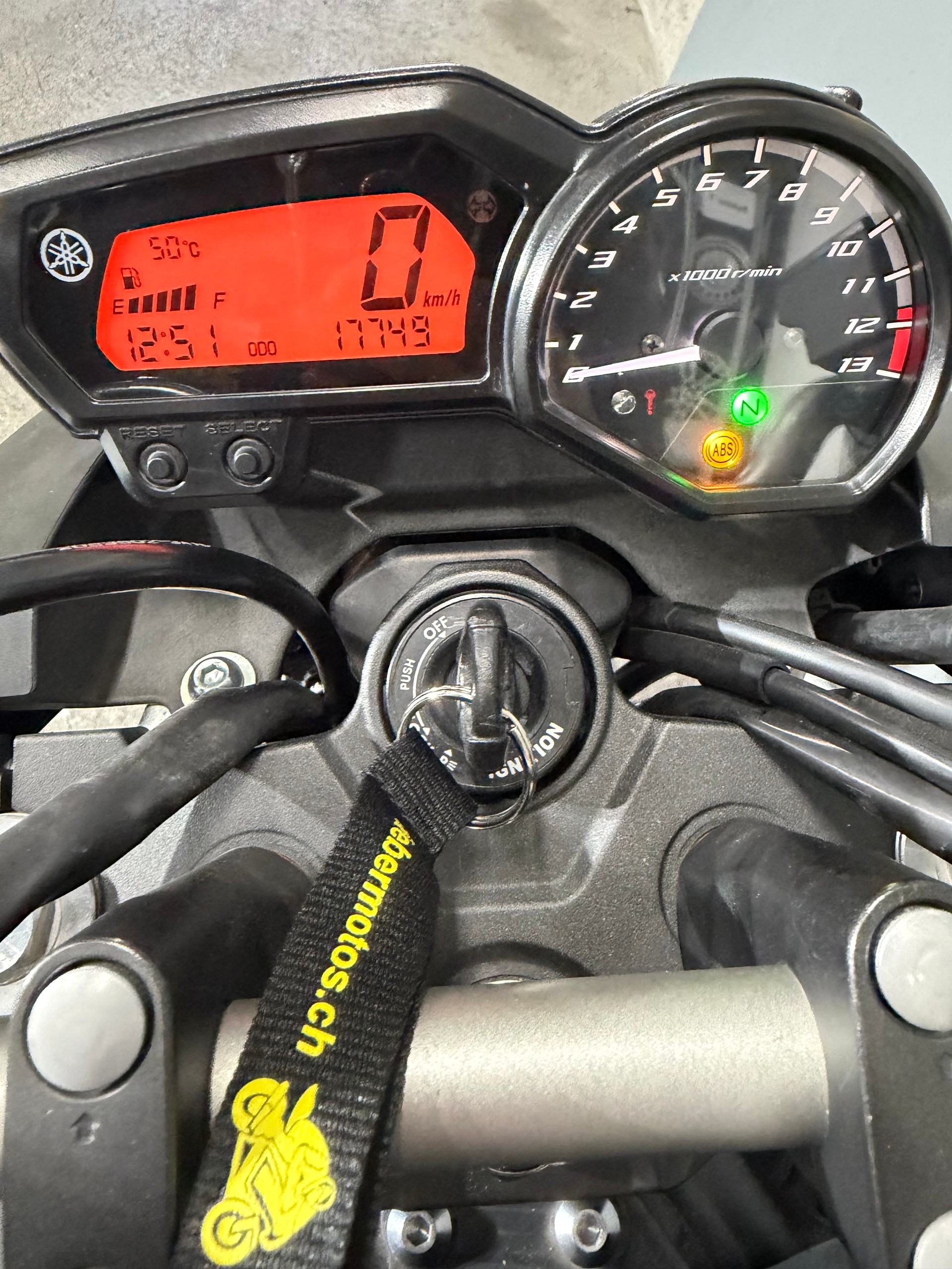YAMAHA XJ 6 N ABS-image-4