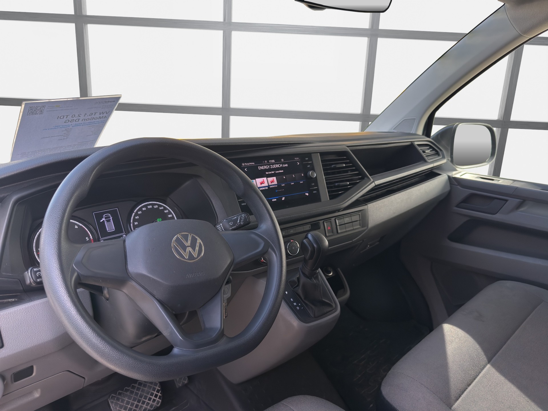 VW T6.1 2.0 TDI 4Motion DSG-image-11