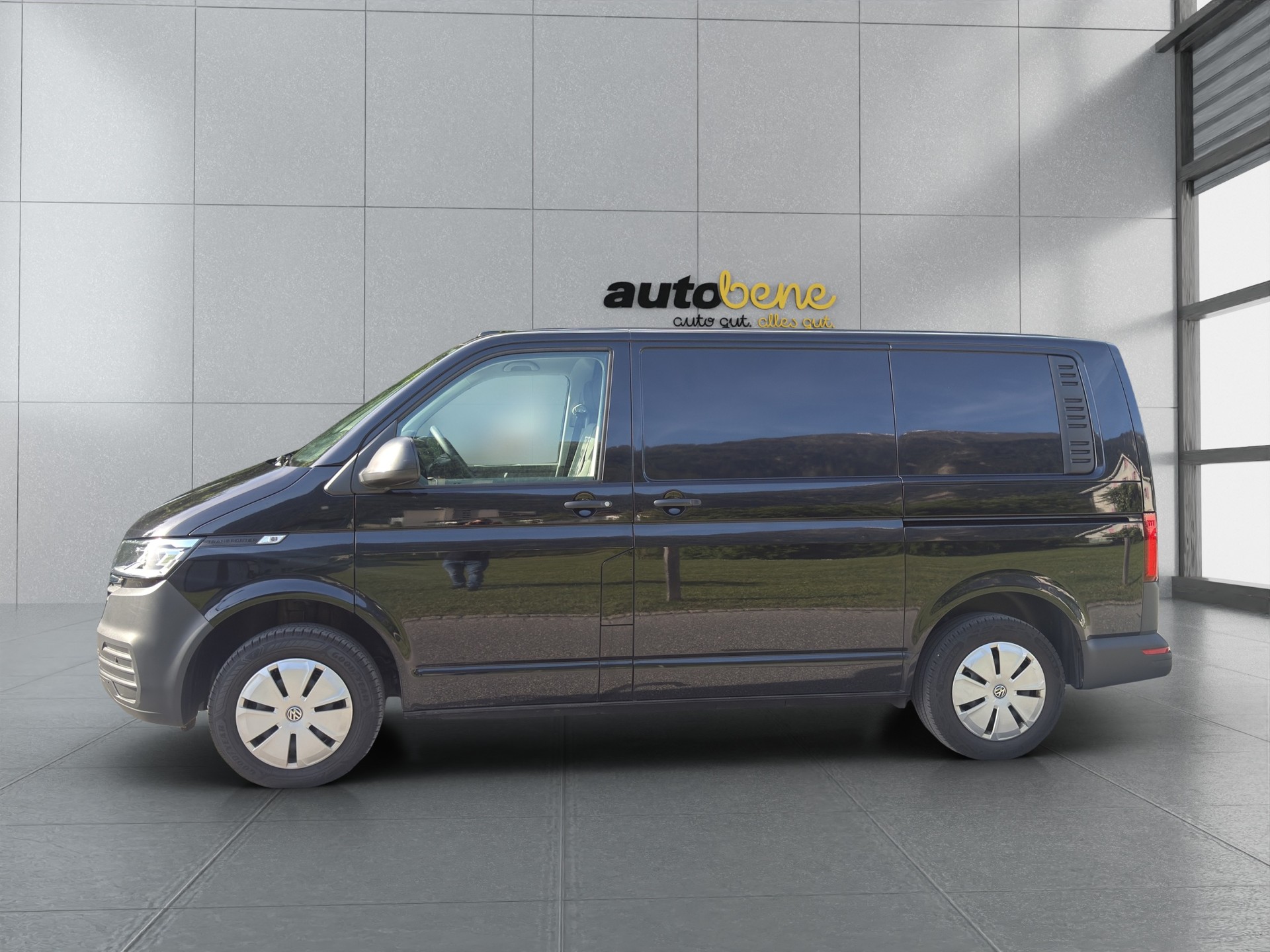 VW T6.1 2.0 TDI 4Motion DSG-image-4