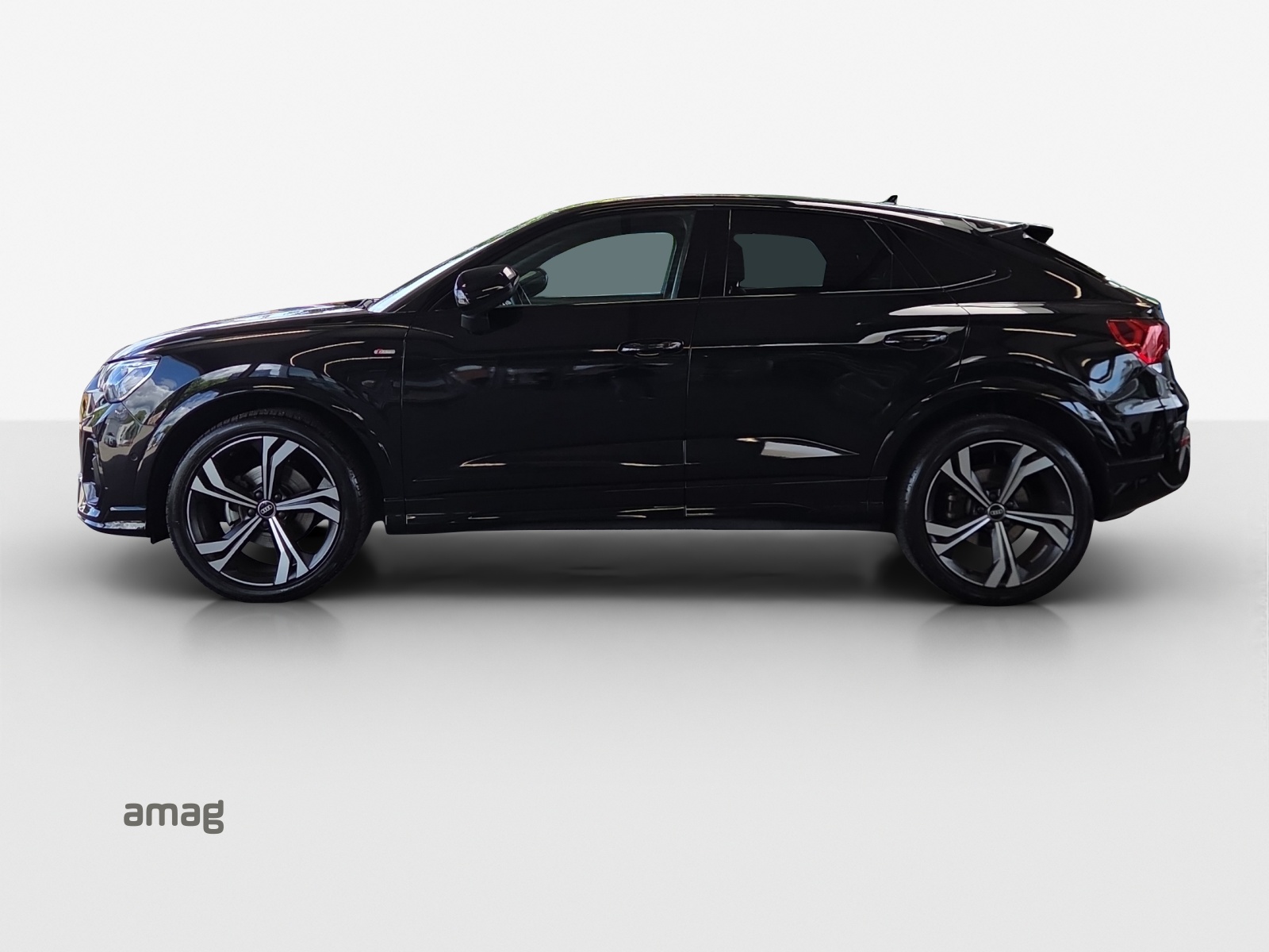 AUDI Q3 Sportback 35 TFSI S line Attraction S-tronic-image-1