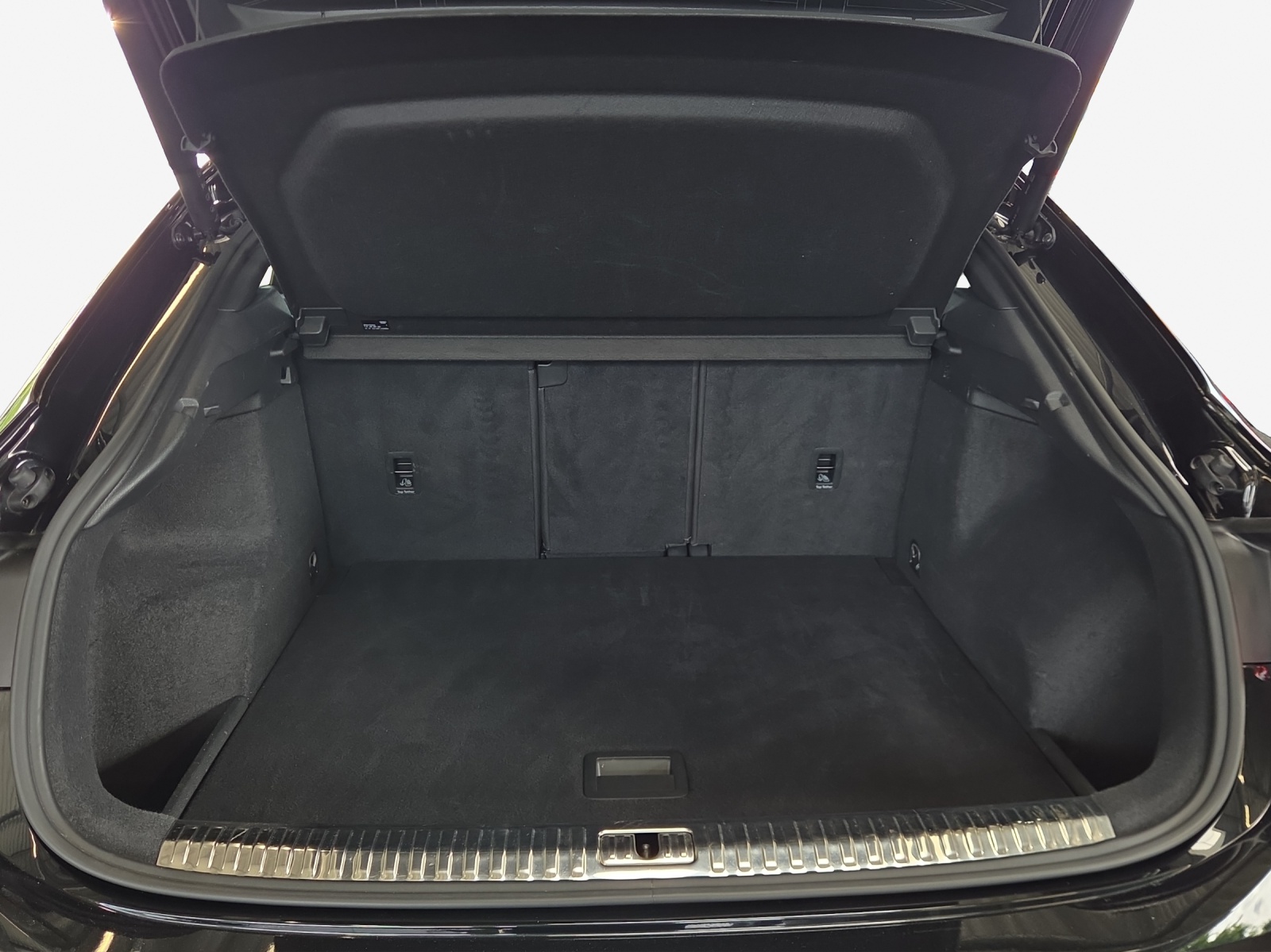 AUDI Q3 Sportback 35 TFSI S line Attraction S-tronic-image-12