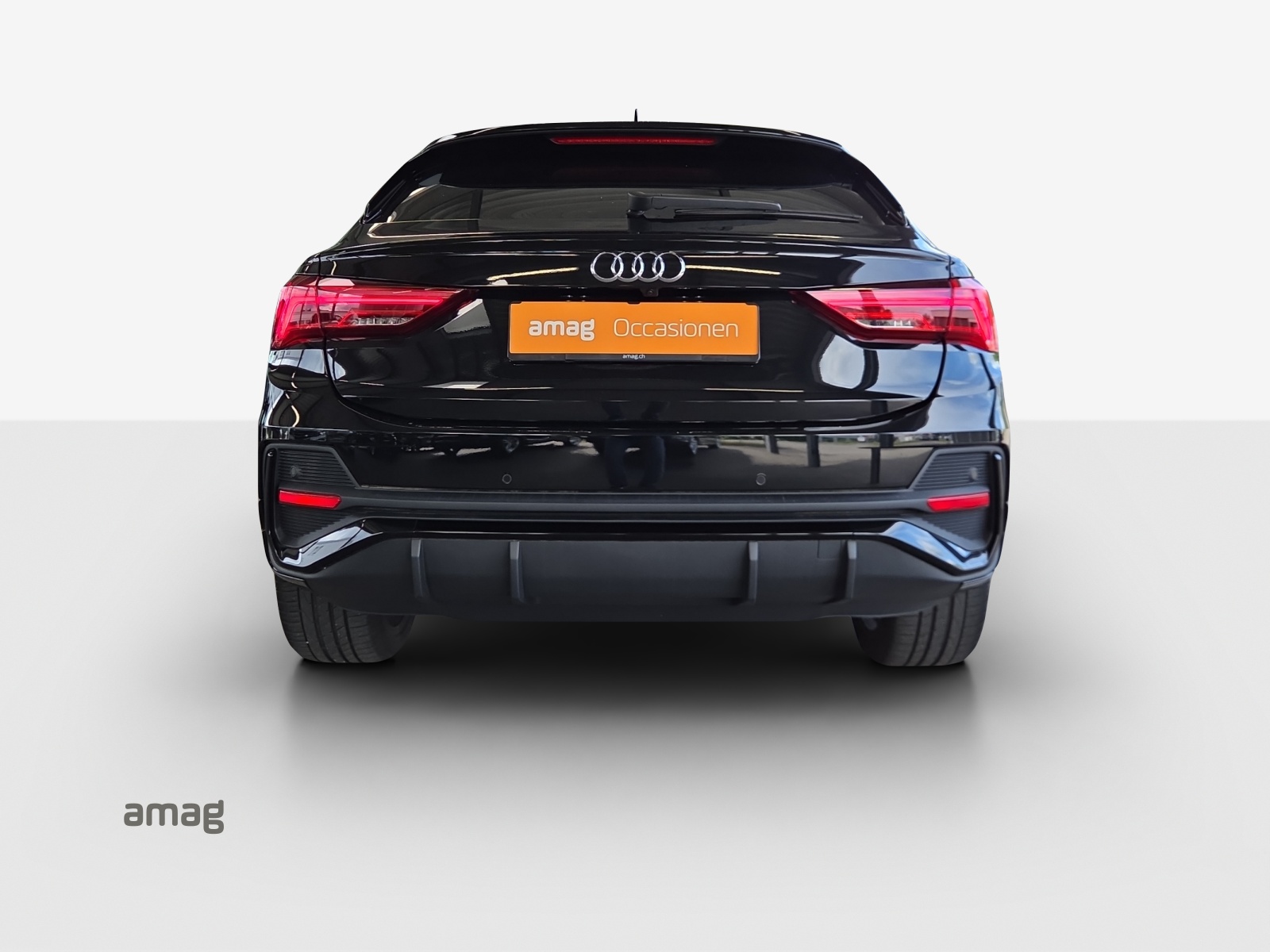 AUDI Q3 Sportback 35 TFSI S line Attraction S-tronic-image-3
